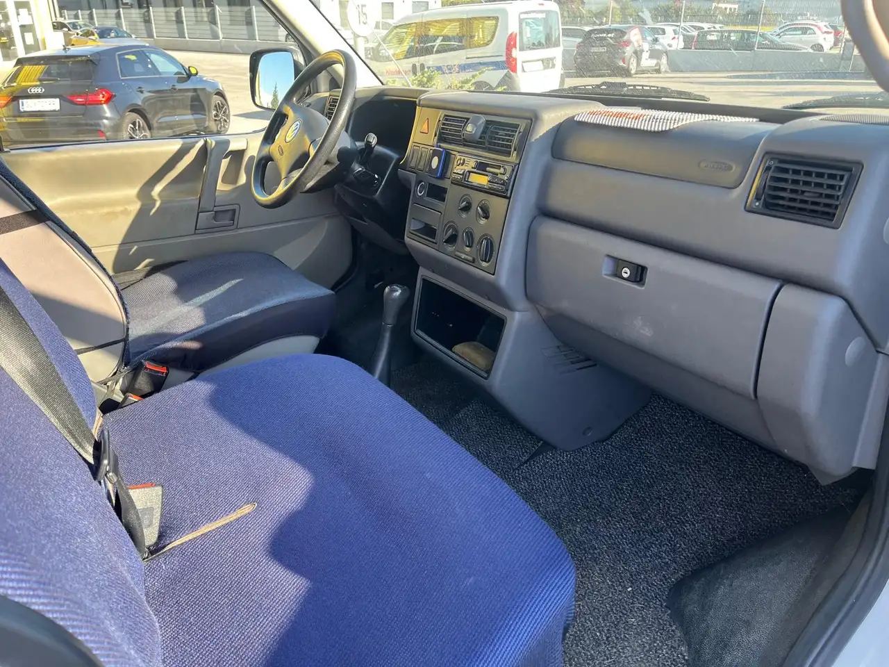 Volkswagen T4 Kombi 2,5 TDI, foto 10