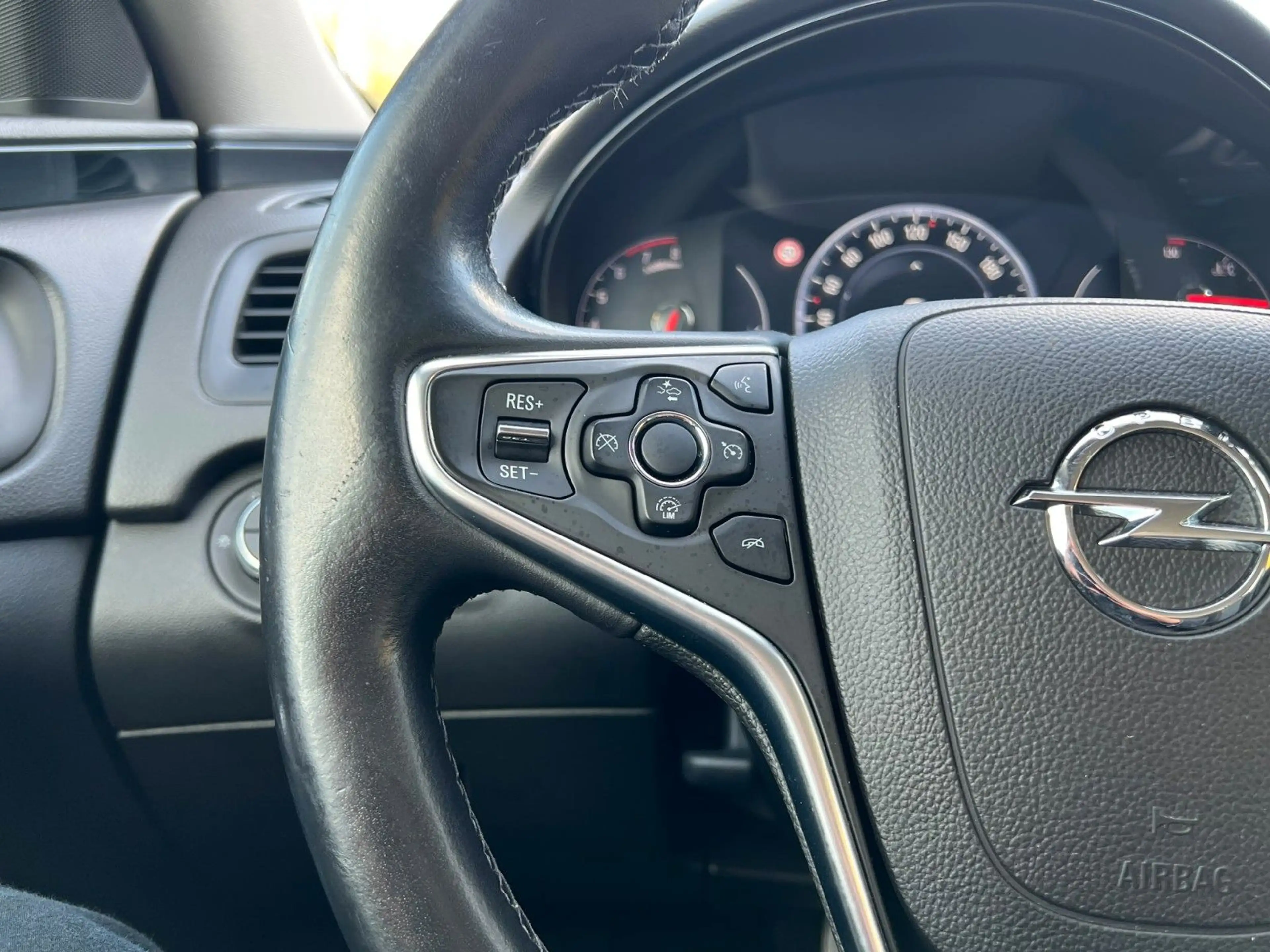 Opel Insignia INSIGNIA A LIM. INNOVATION 4x4-KAMERA-LED-KLIMA — photo 13