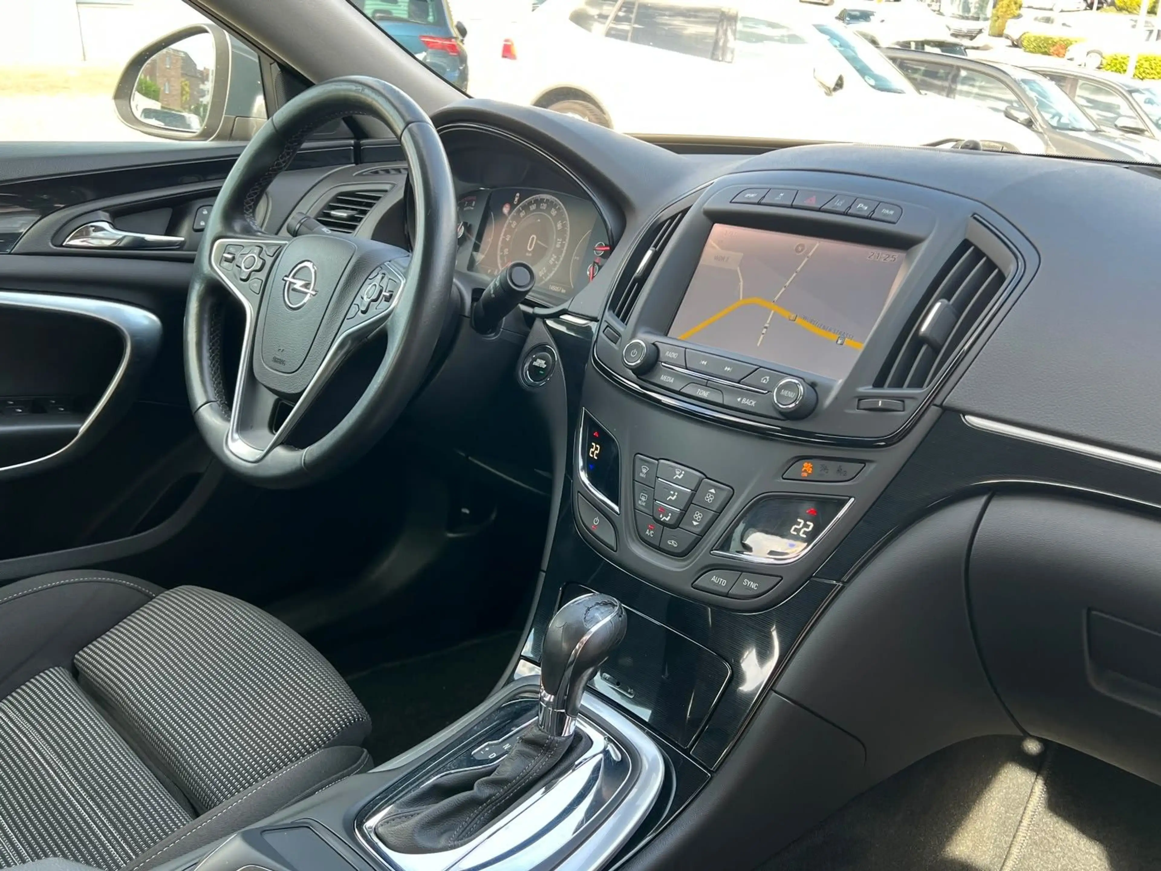 Opel Insignia INSIGNIA A LIM. INNOVATION 4x4-KAMERA-LED-KLIMA — photo 9