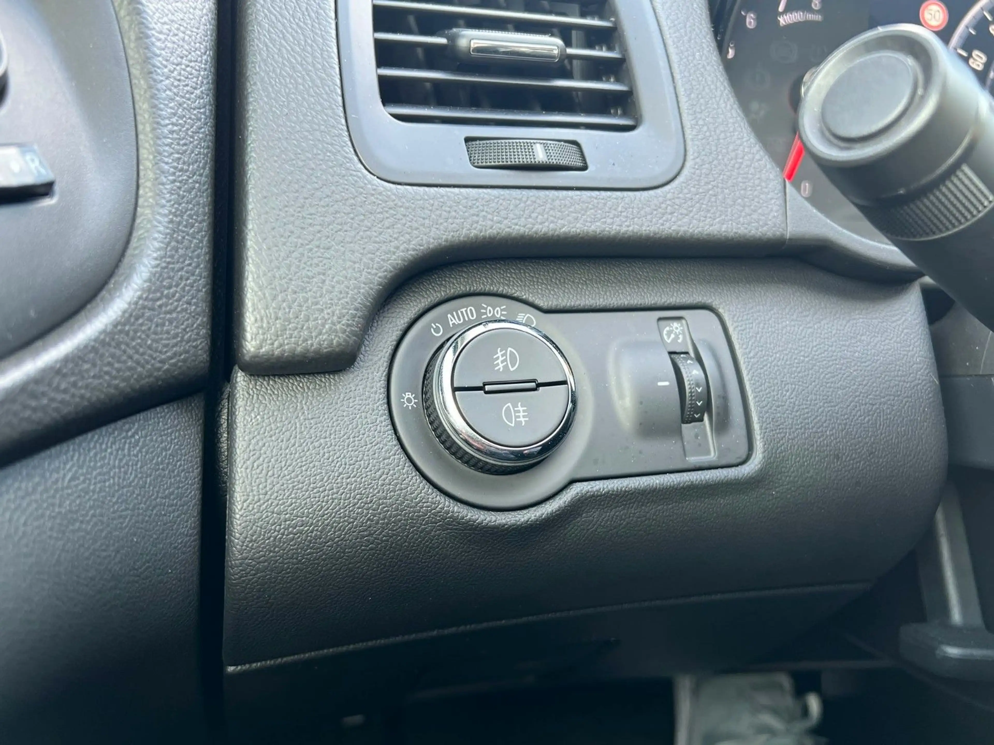 Opel Insignia INSIGNIA A LIM. INNOVATION 4x4-KAMERA-LED-KLIMA — photo 15