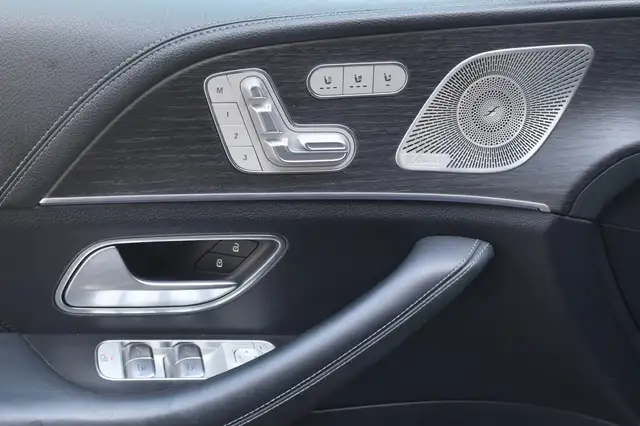 Mercedes-Benz Gle Class view 11