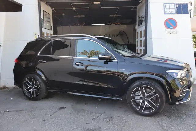 Mercedes-Benz Gle Class view 3