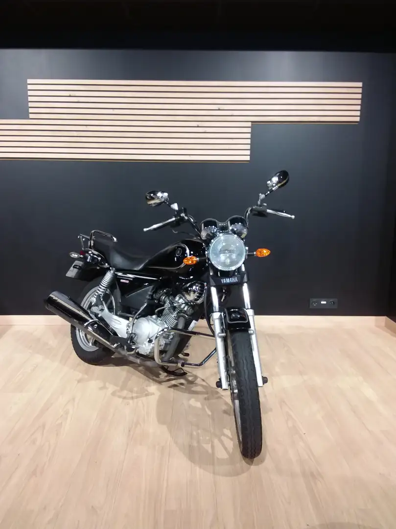 Yamaha YBR 125 Black - 2