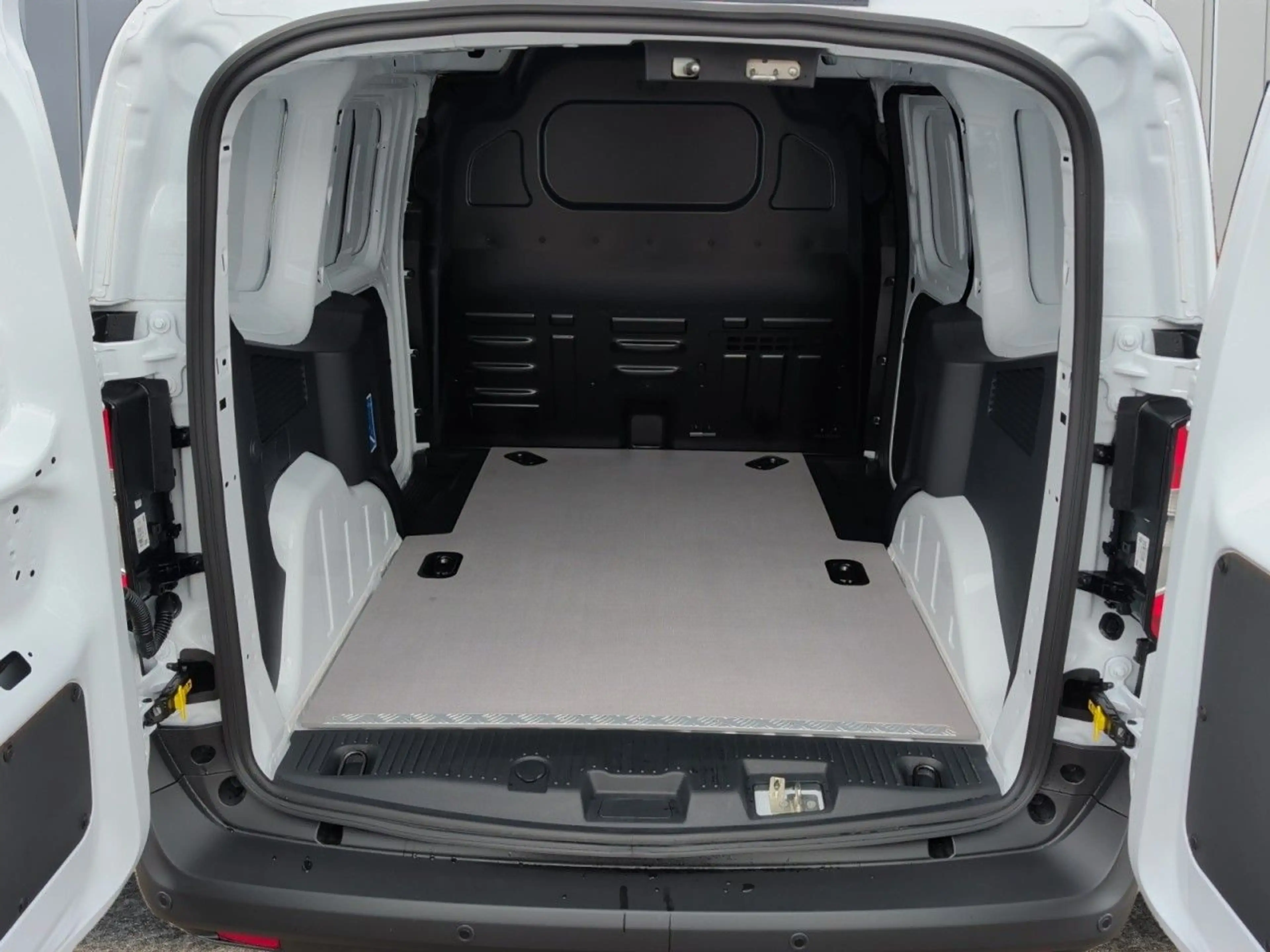 Ford Transit Courier Trend 1.0 EB Aut.+Kamera+Klima — photo 6