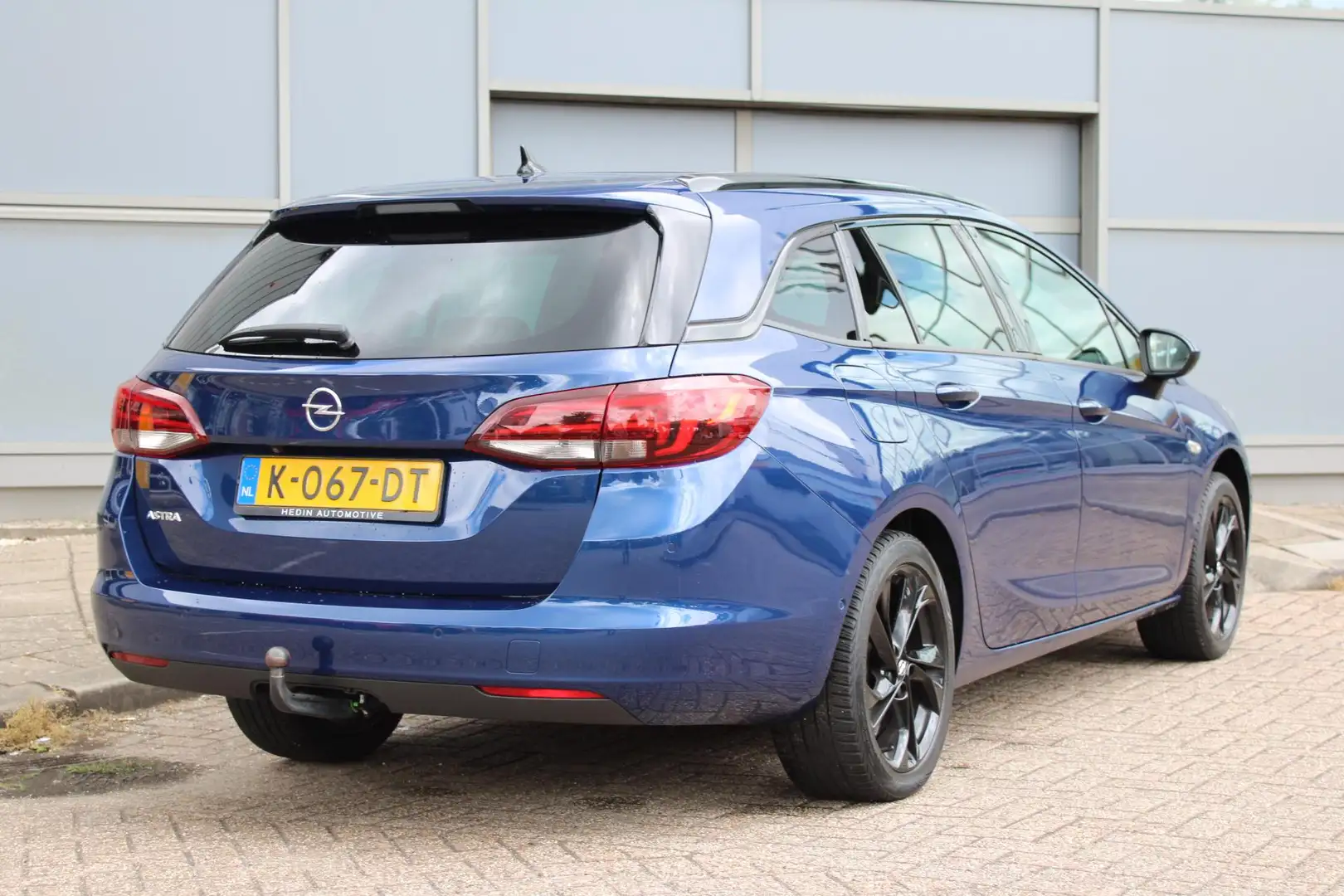 Opel Astra Sports Tourer 1.2 145pk Ultimate | Trekhaak | Navi Blauw - 2