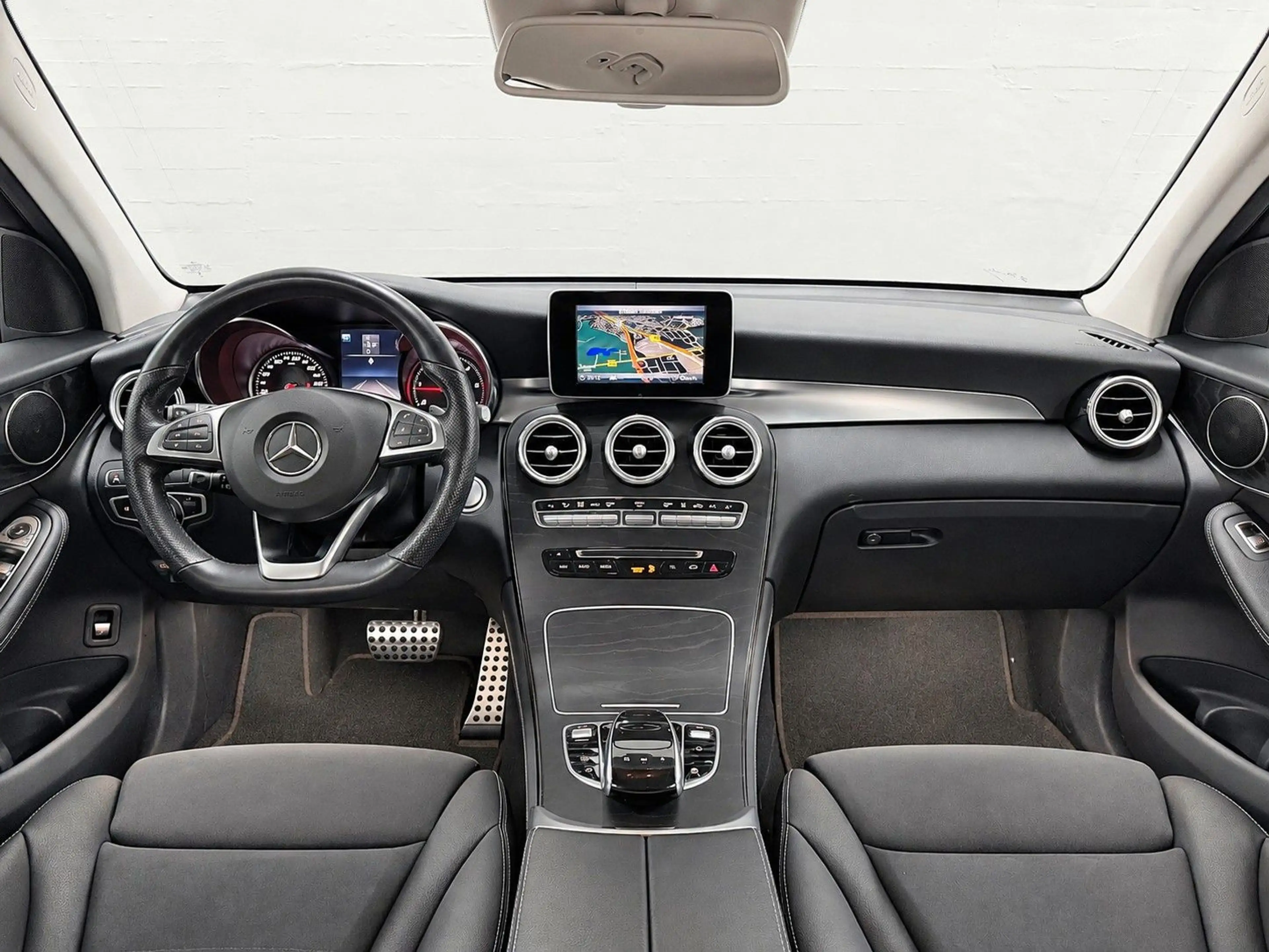Mercedes-Benz GLC 250 D 4-MATIC AMG LINE*FINANZIERUNG MÖGLICH* — photo 8