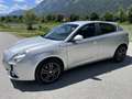 Alfa Romeo Giulietta Giulietta Distinctive 2,0 JTDM-2 Distinctive Silber - thumbnail 8