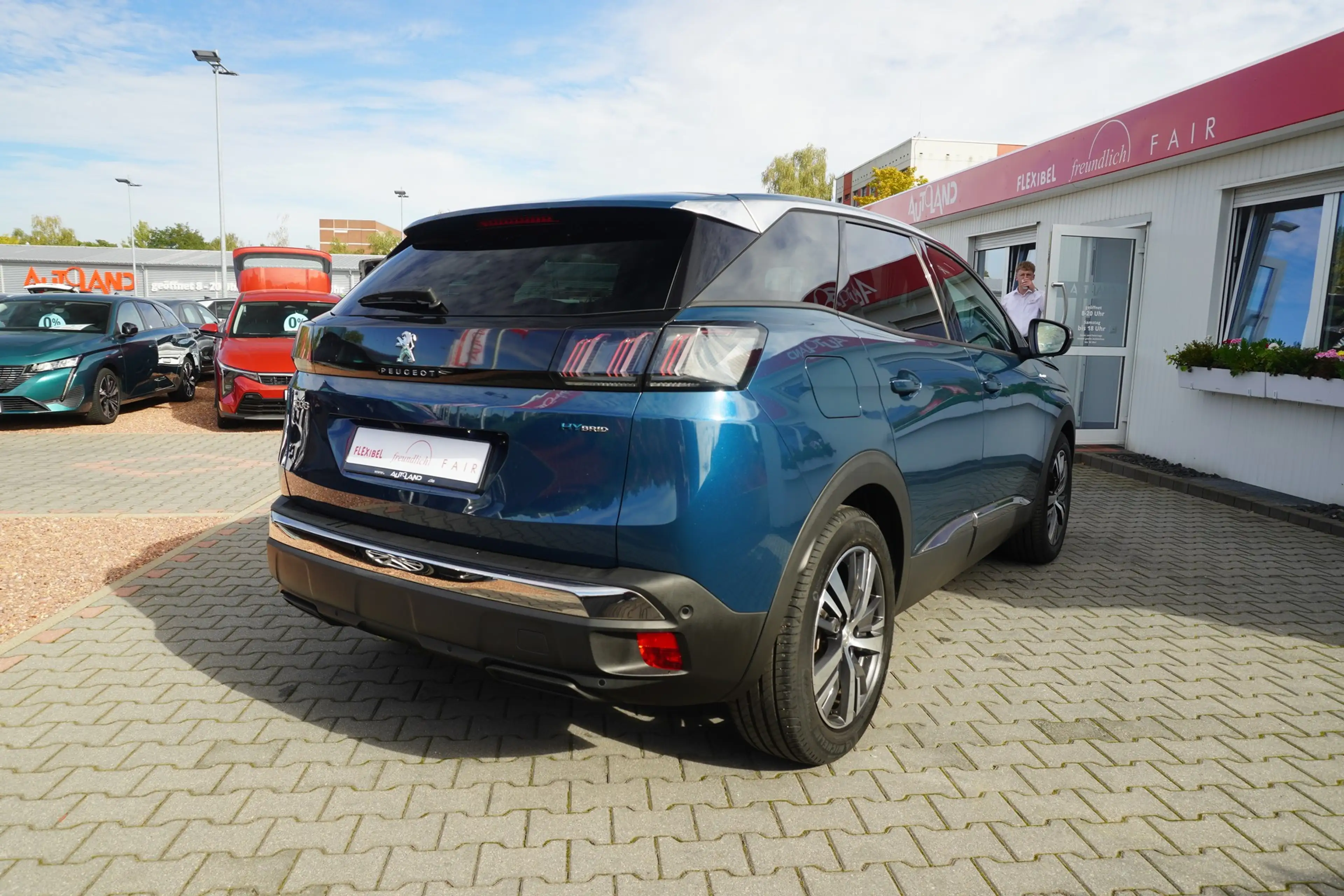 Peugeot 3008 1.6 Hybrid 225 Allure Pack LED Navi Kamera — photo 6