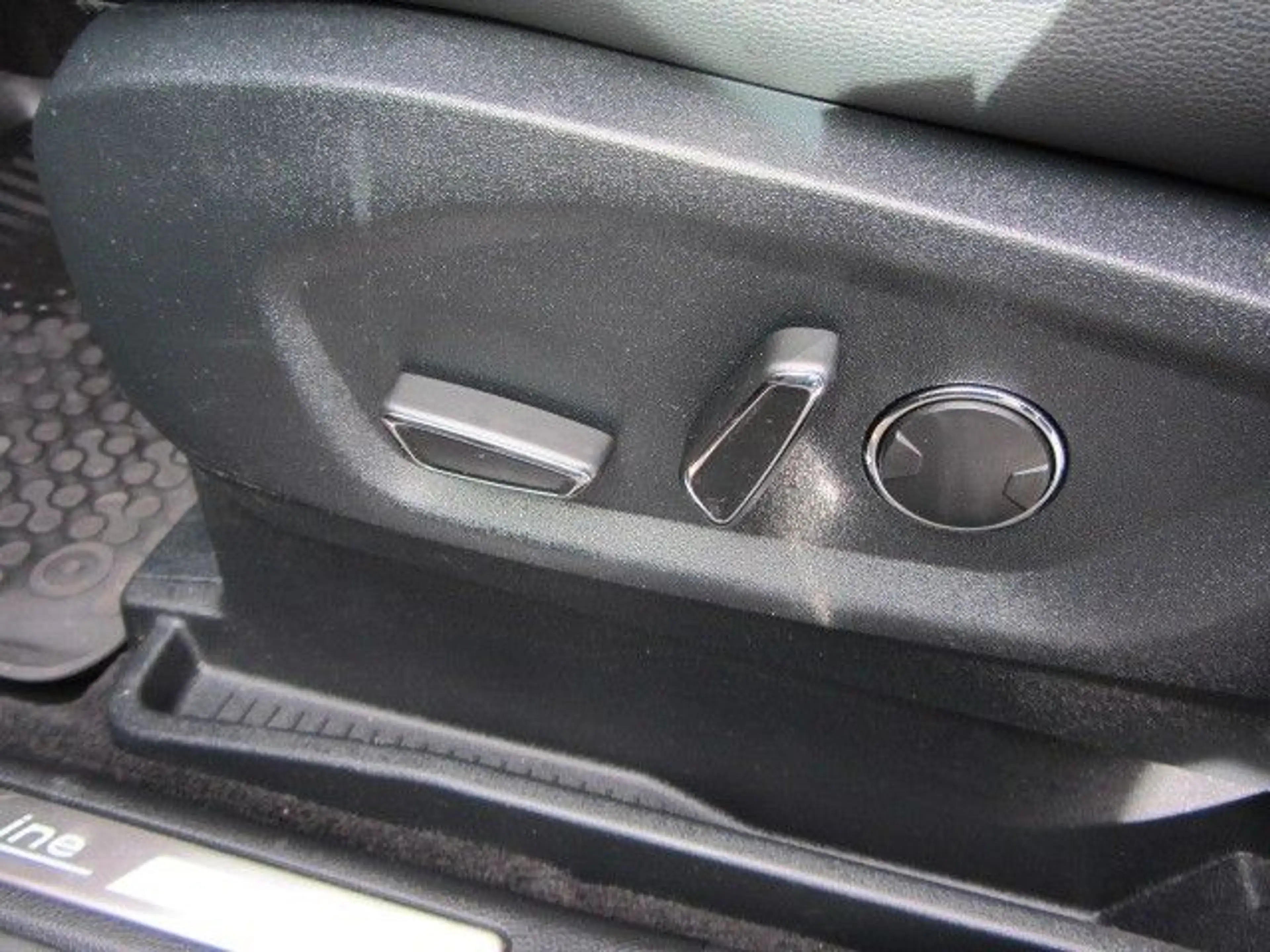 Ford S-Max S-MAX ST-Line, Leder, 2 Hand — photo 14
