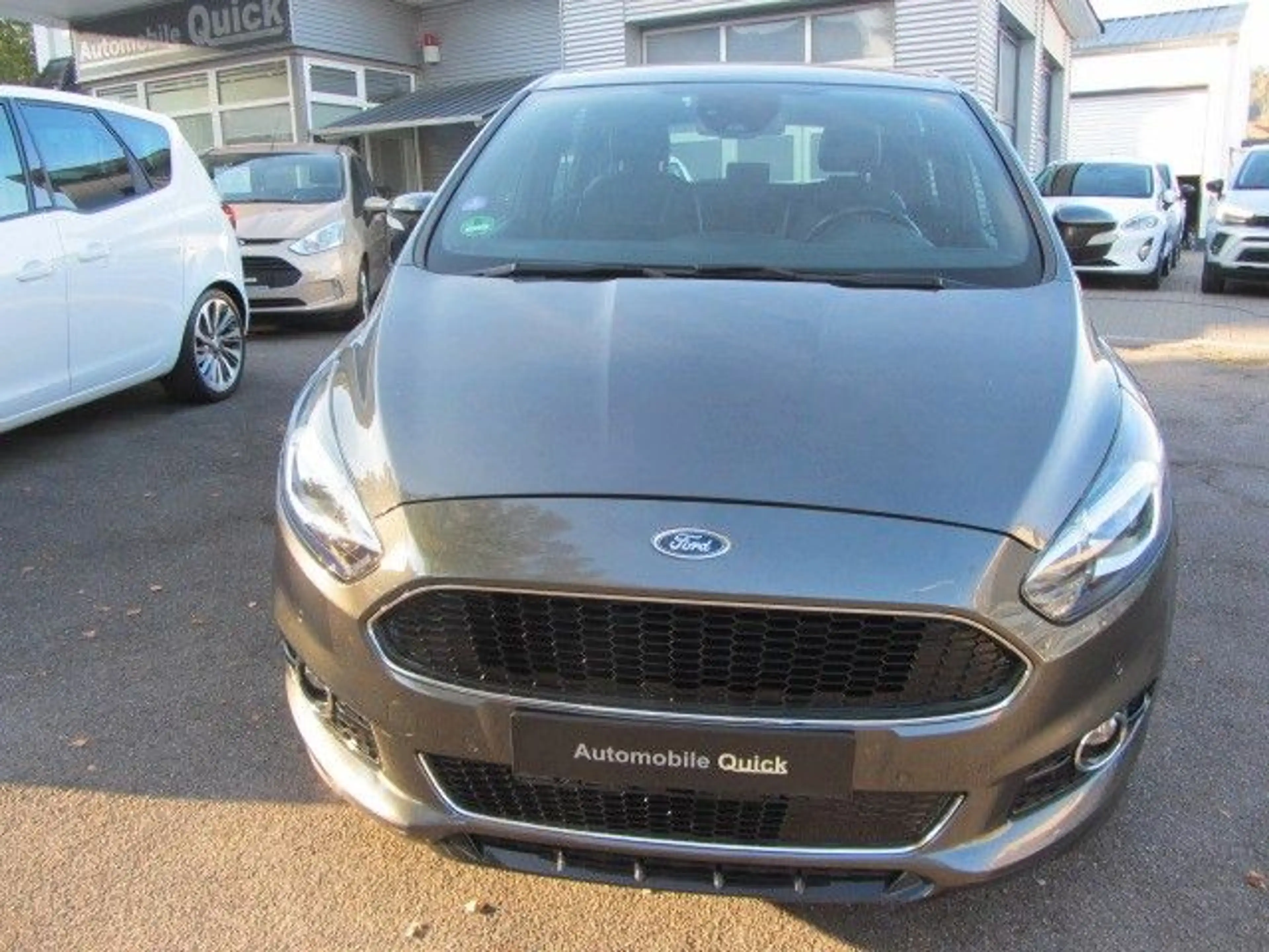 Ford S-Max S-MAX ST-Line, Leder, 2 Hand — photo 2