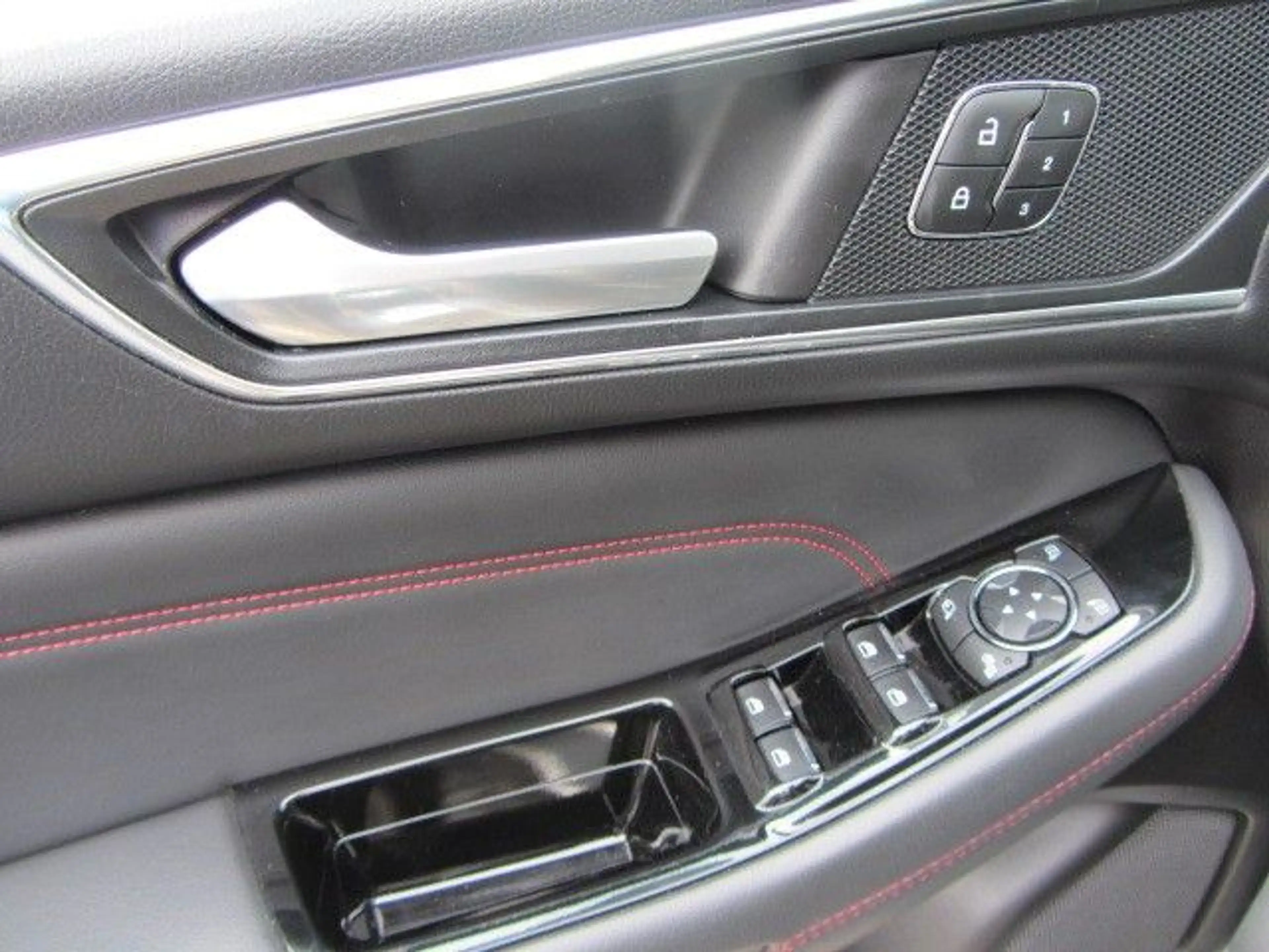 Ford S-Max S-MAX ST-Line, Leder, 2 Hand — photo 12