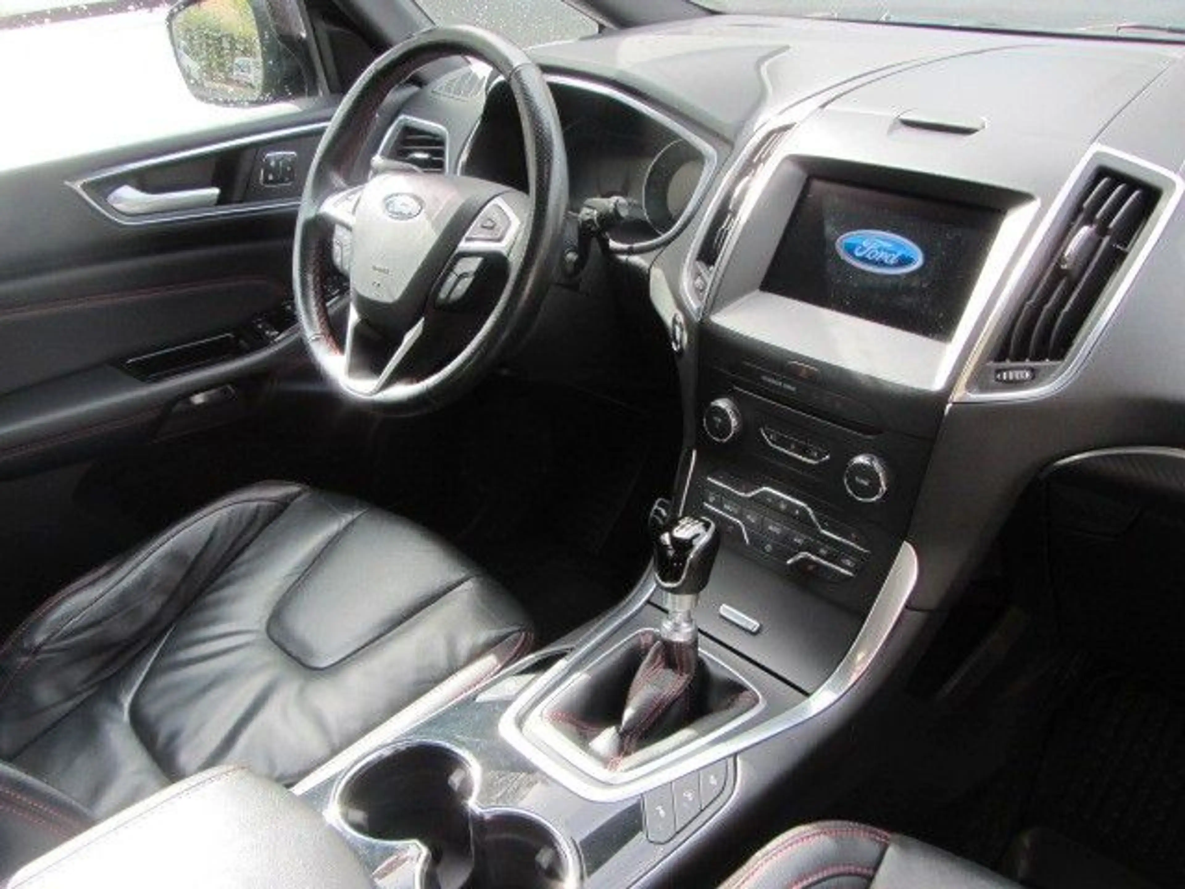 Ford S-Max S-MAX ST-Line, Leder, 2 Hand — photo 10