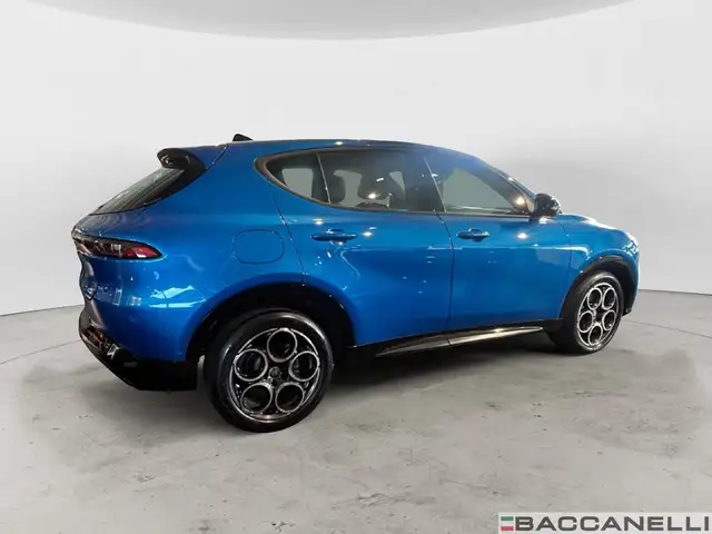 Alfa Romeo Tonale view 3