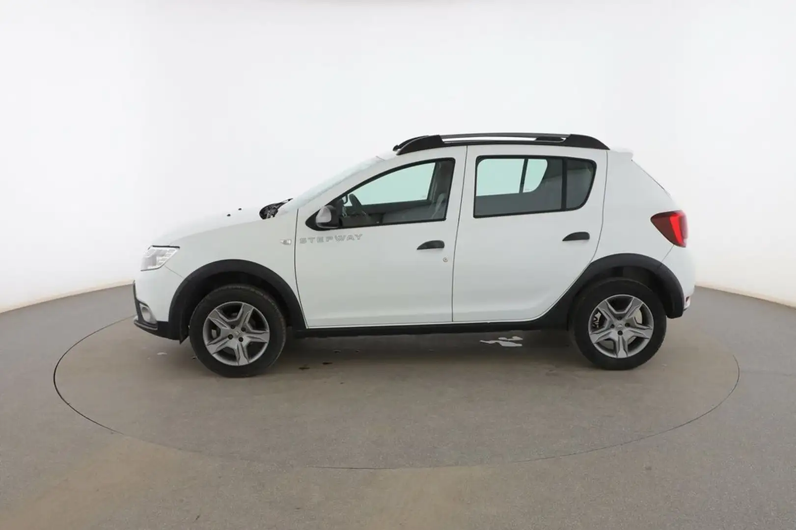 Dacia Sandero Stepway TCe Comfort 67kW Bílá - 2