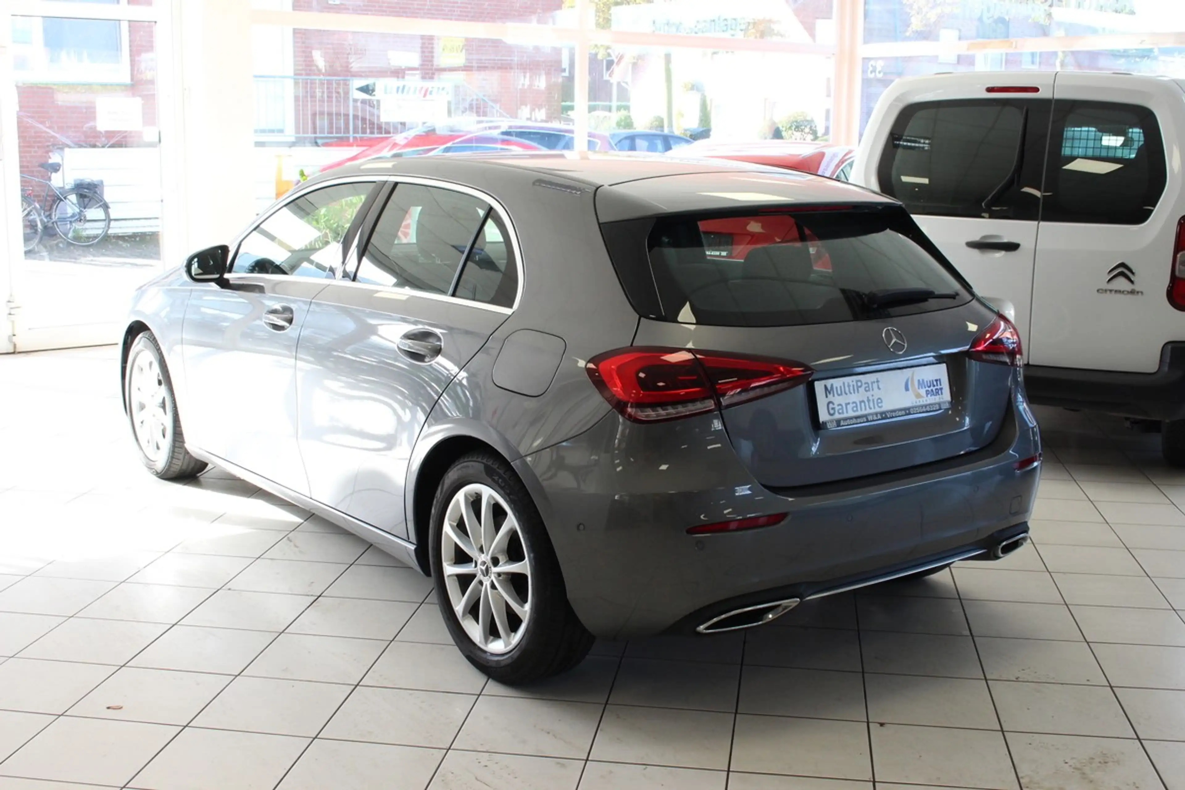 Mercedes-Benz A 180 Progressive — photo 7