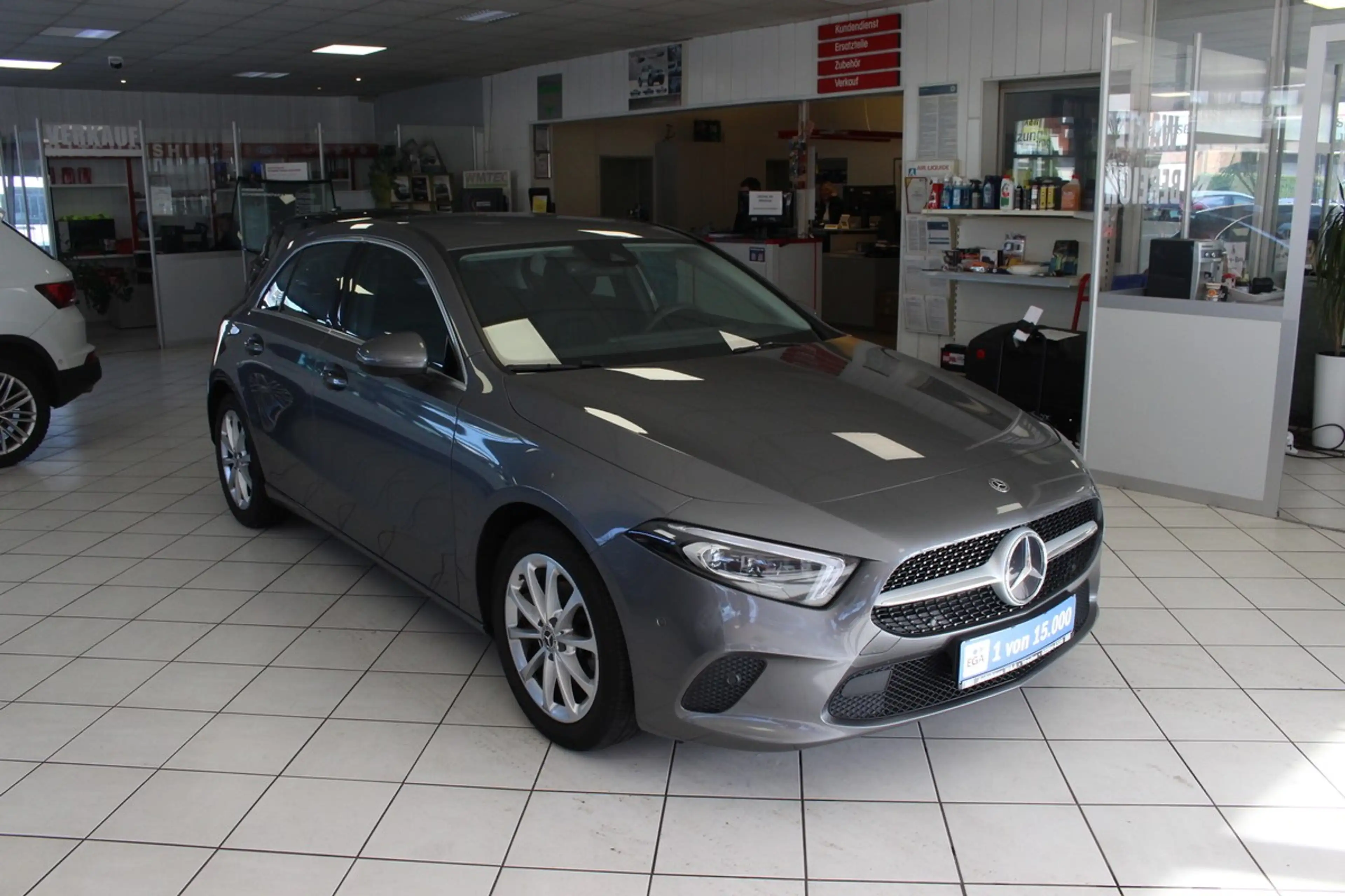 Mercedes-Benz A 180 Progressive — photo 3
