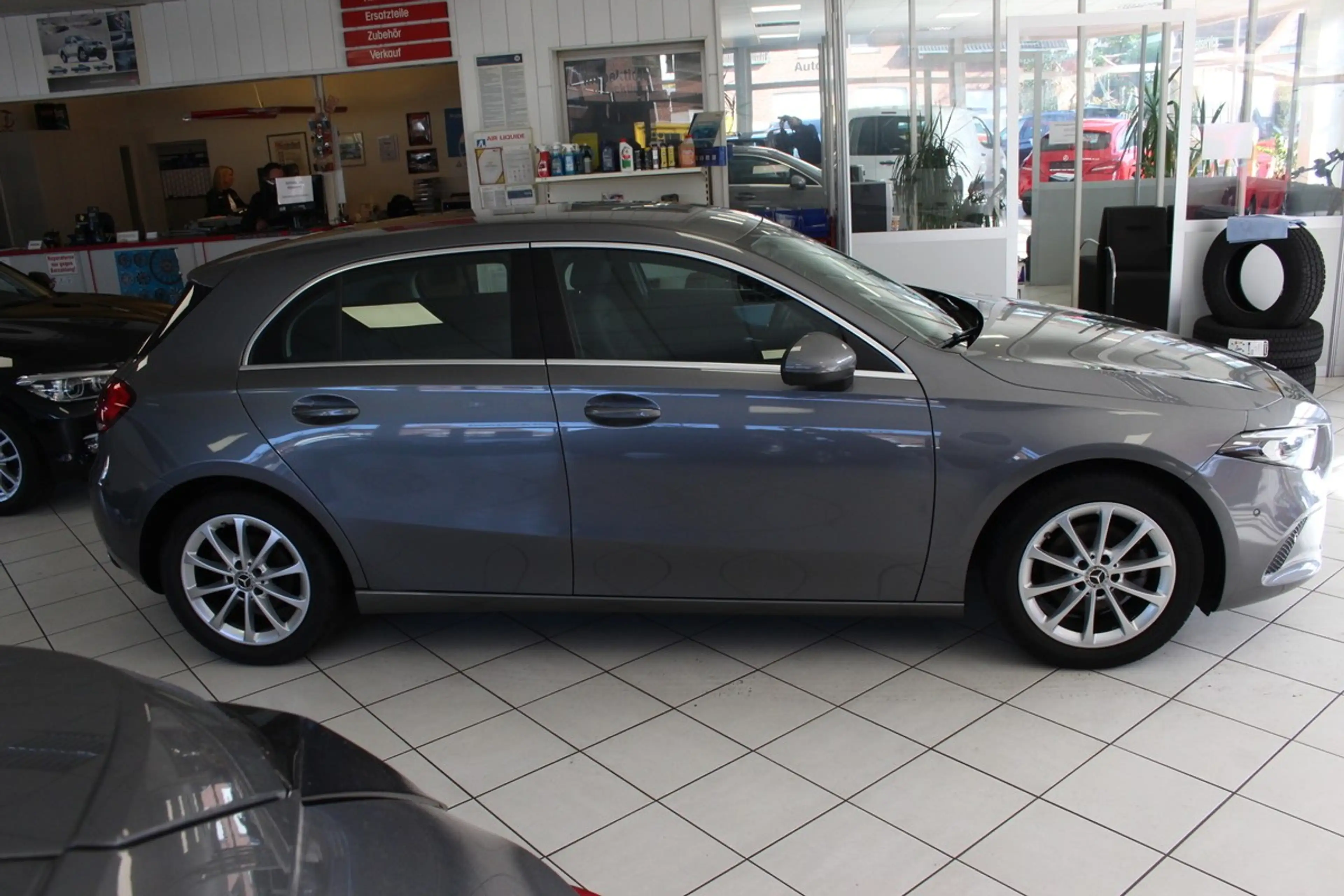 Mercedes-Benz A 180 Progressive — photo 4