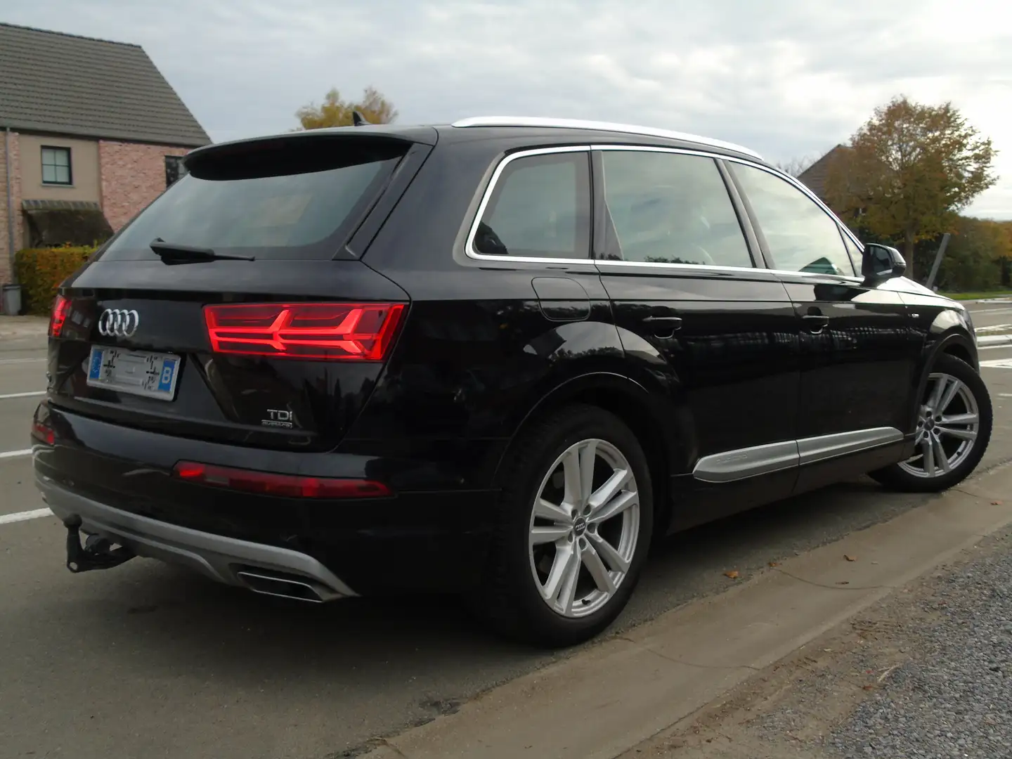 Audi Q7 3.0 TDI S-Line quattro tiptronic*1e Eigen*EURO 6b Noir - 2