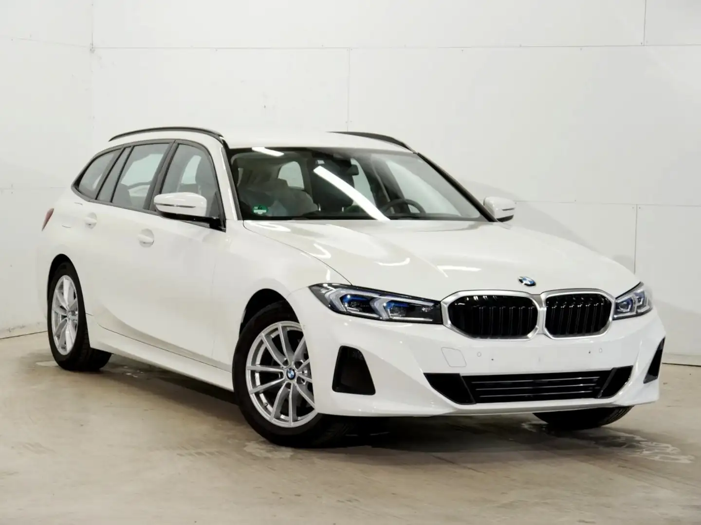 BMW 320 320i Touring Sport+M Shadow LiveProf eSitze Kam Blanc - 2