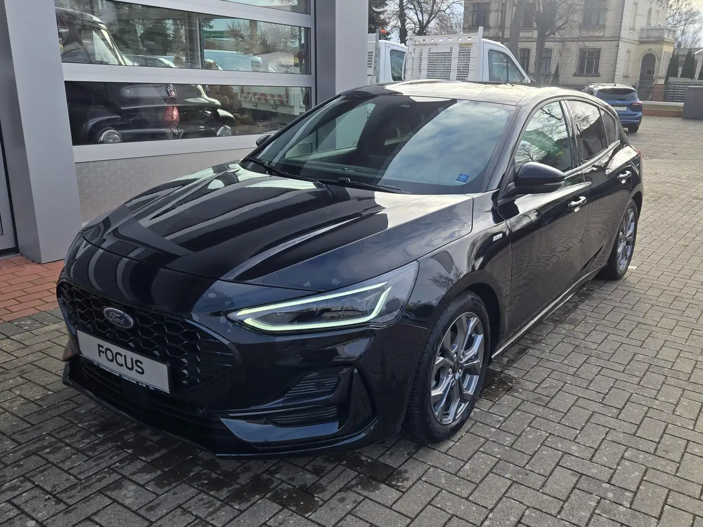 Ford Focus ST-Line X+Matrix LED+Winter+RFK+ Noir - 1
