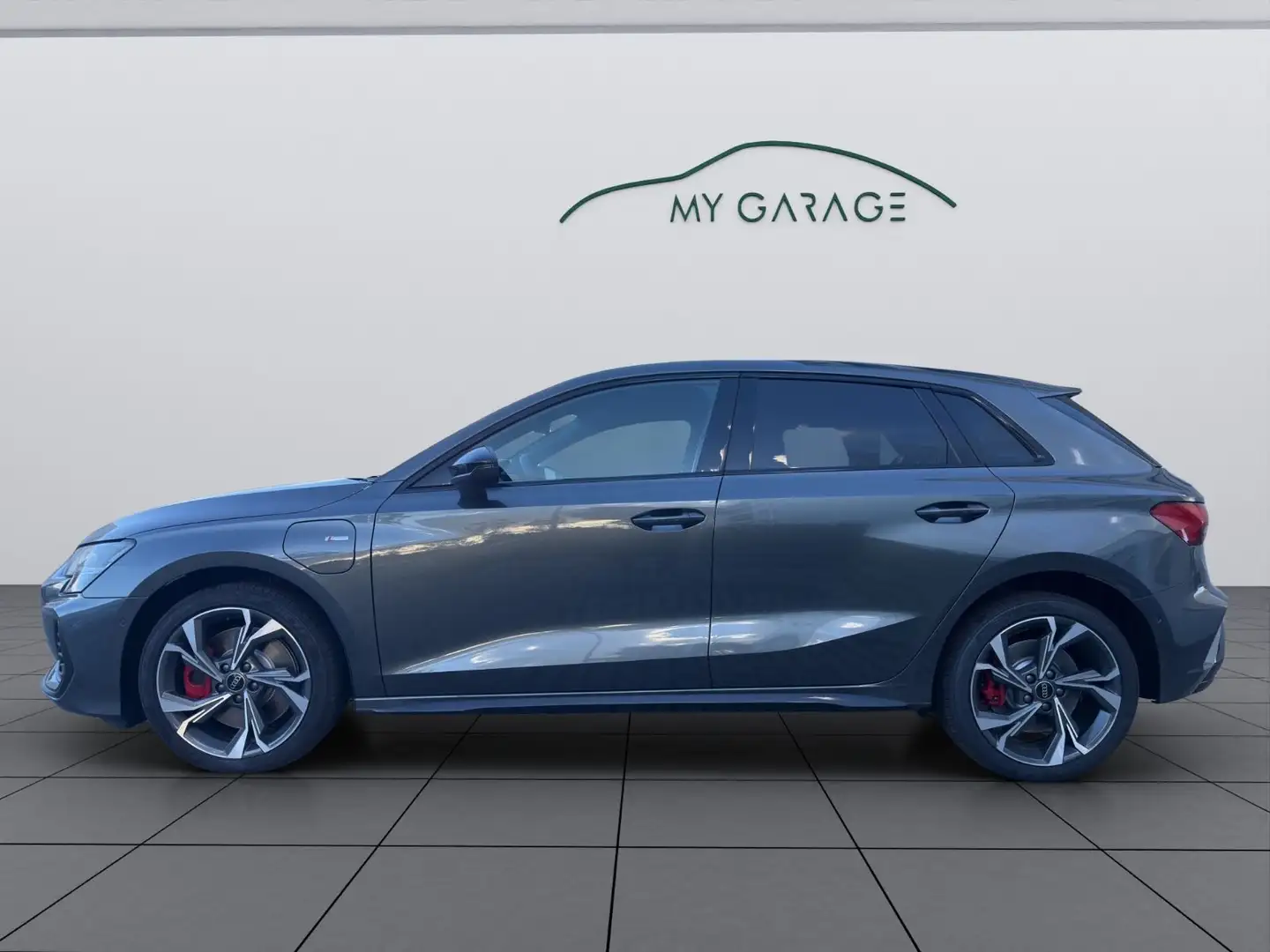 Audi A3 Sportback S line/PANO/18"/KLIMAAUTO/272PS Gris - 2