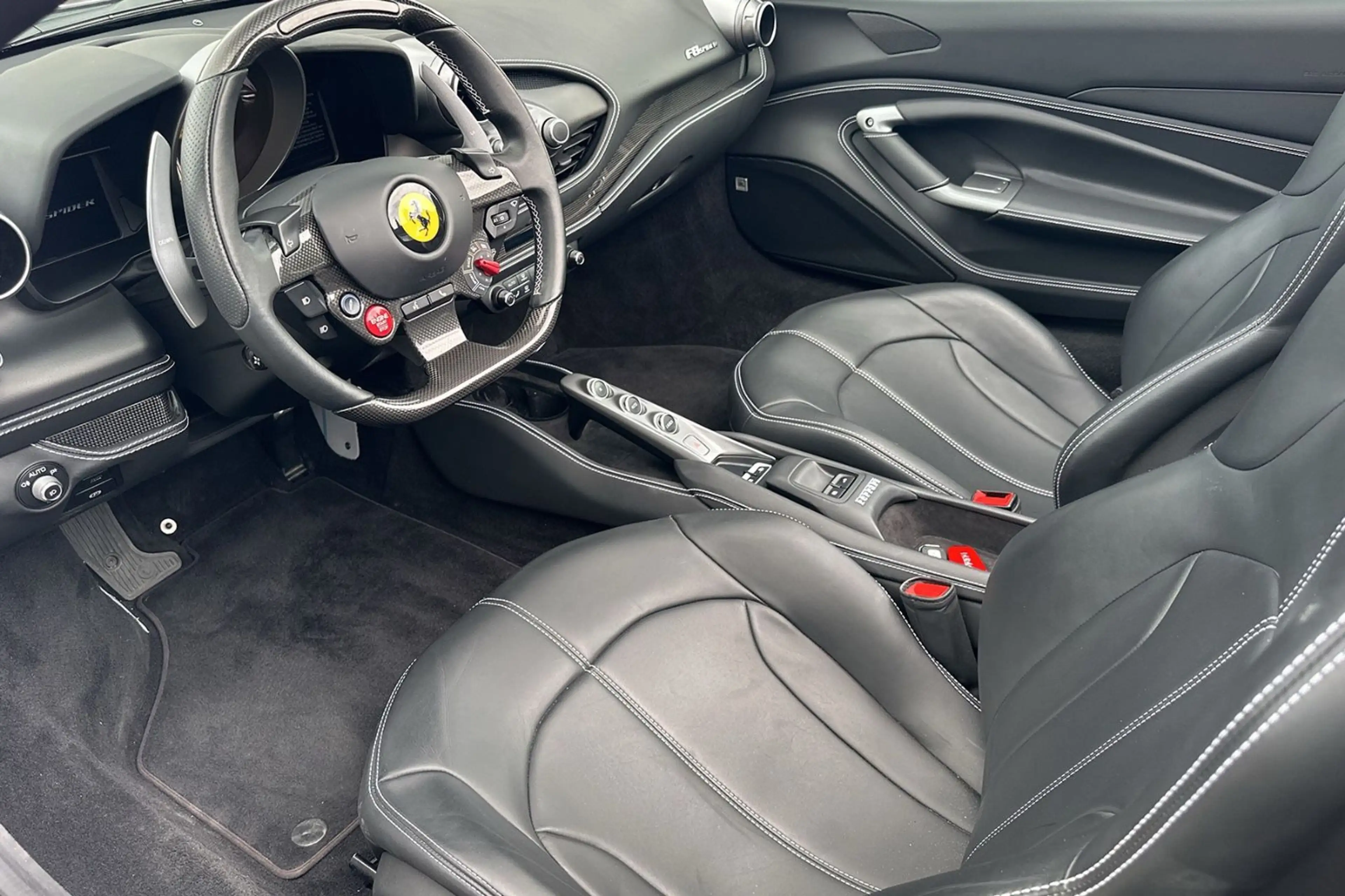 Ferrari F8 Spider Dt.Auto*Lift*LED Lenkrad*JBL*Kamera — photo 15
