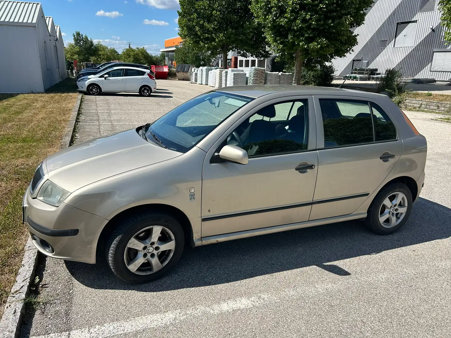 Skoda Fabia Fabia Ambiente 1,4 16V Ambiente Beige - 2