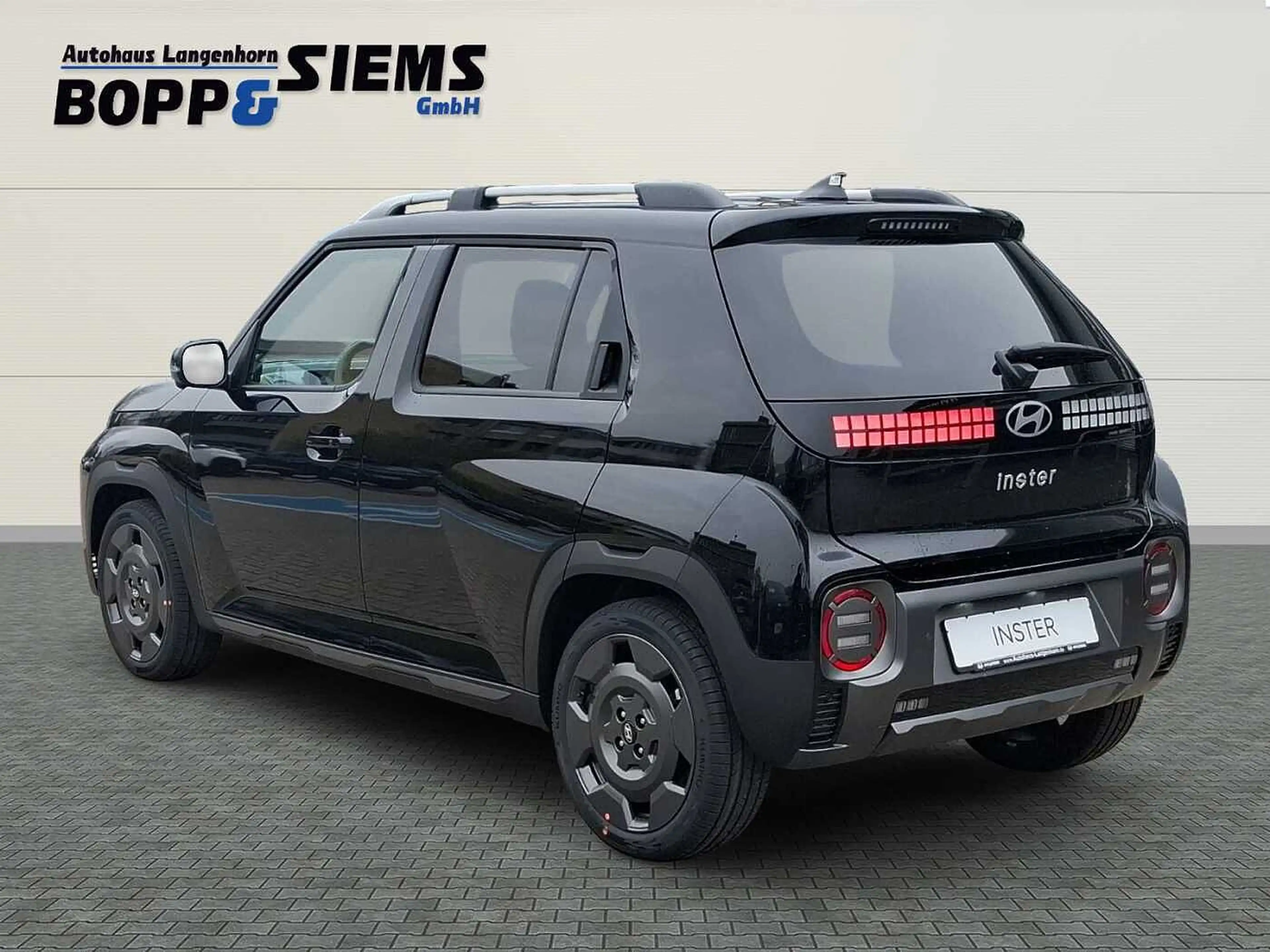 Hyundai Inster 49kWh Cross 'Assi,Effi' — photo 3