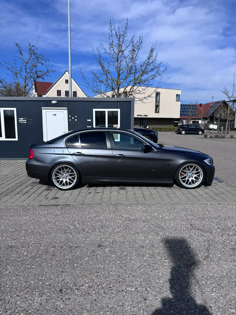 BMW 330 330d Silber - 1