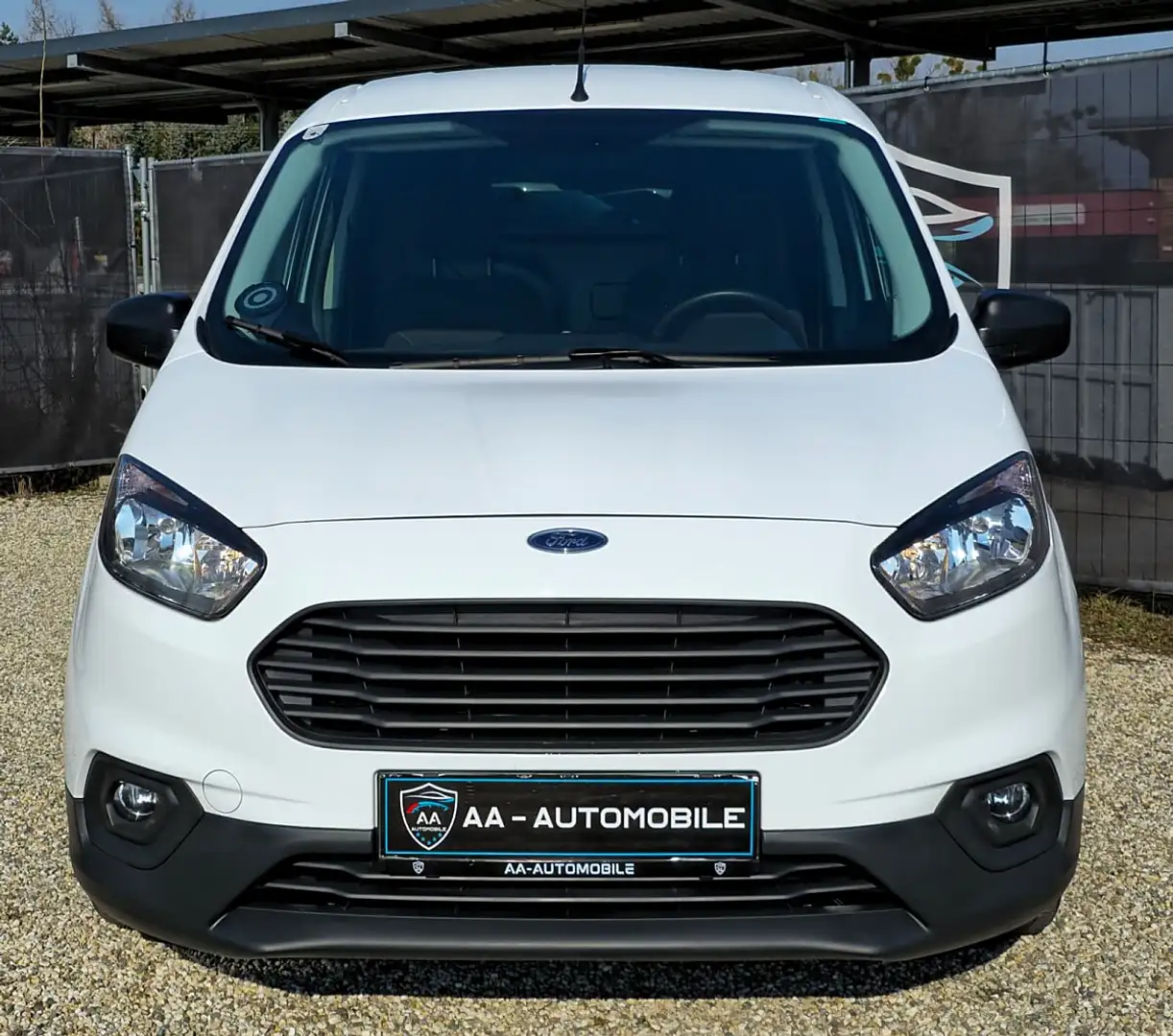Ford Transit Courier Transit Courier 1,5 TDCi Trend Weiß - 2