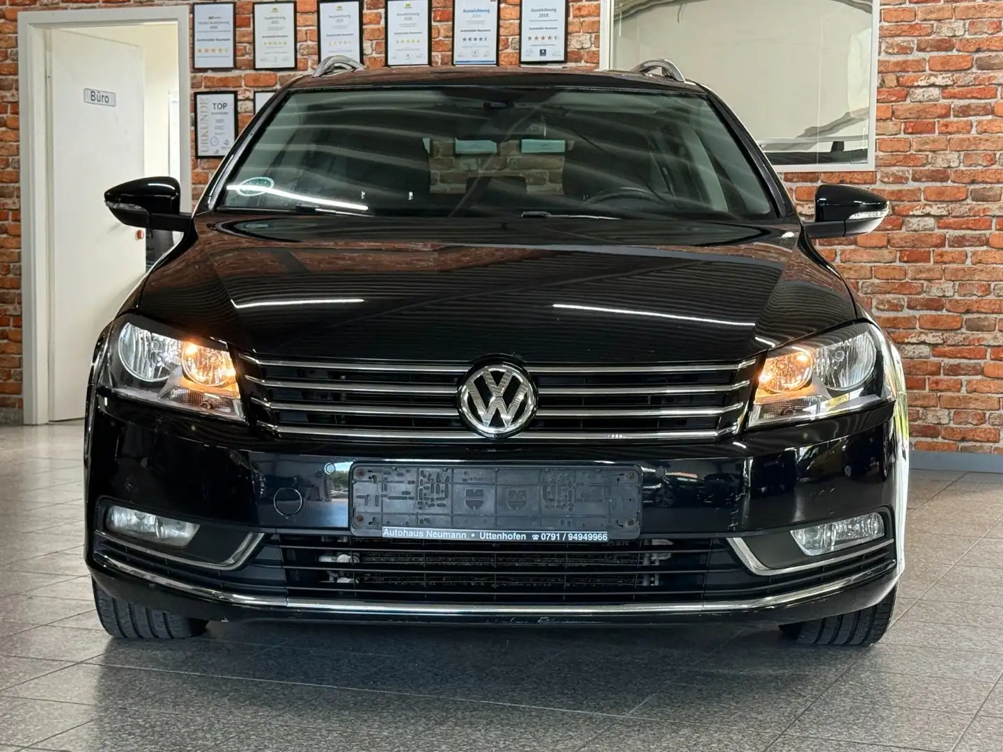 Volkswagen Passat Variant -2.0TDI-103KW-Panodach-Tüv 11/2027 Noir - 2