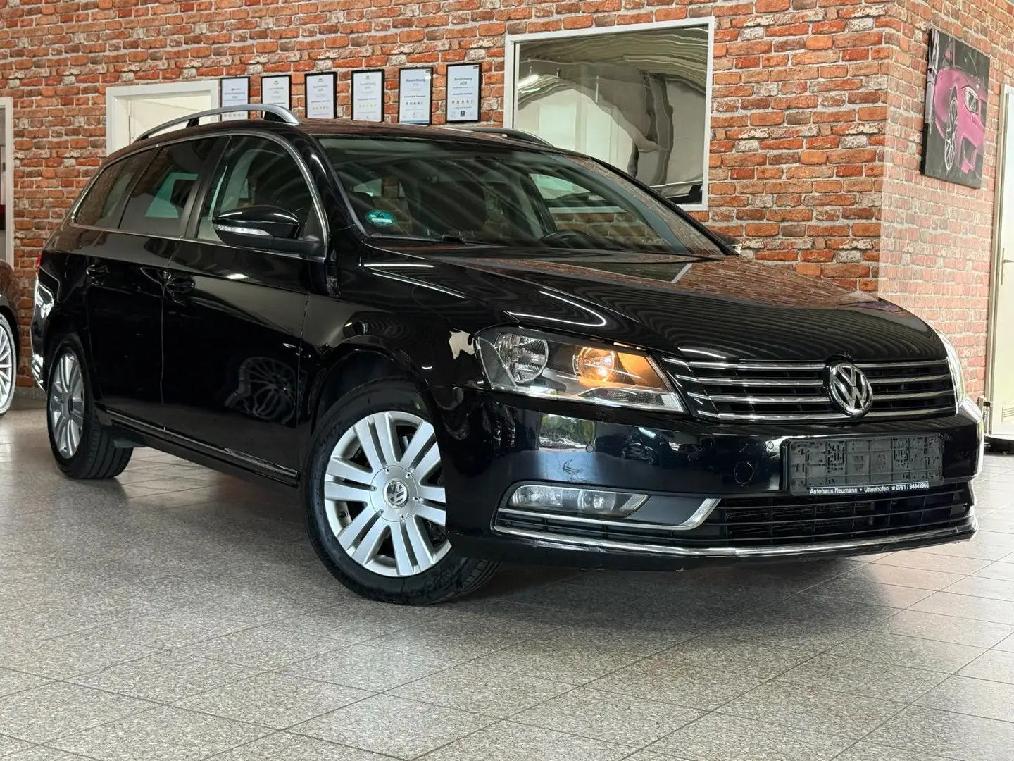 Volkswagen Passat Variant -2.0TDI-103KW-Panodach-Tüv 11/2027 Noir - 1