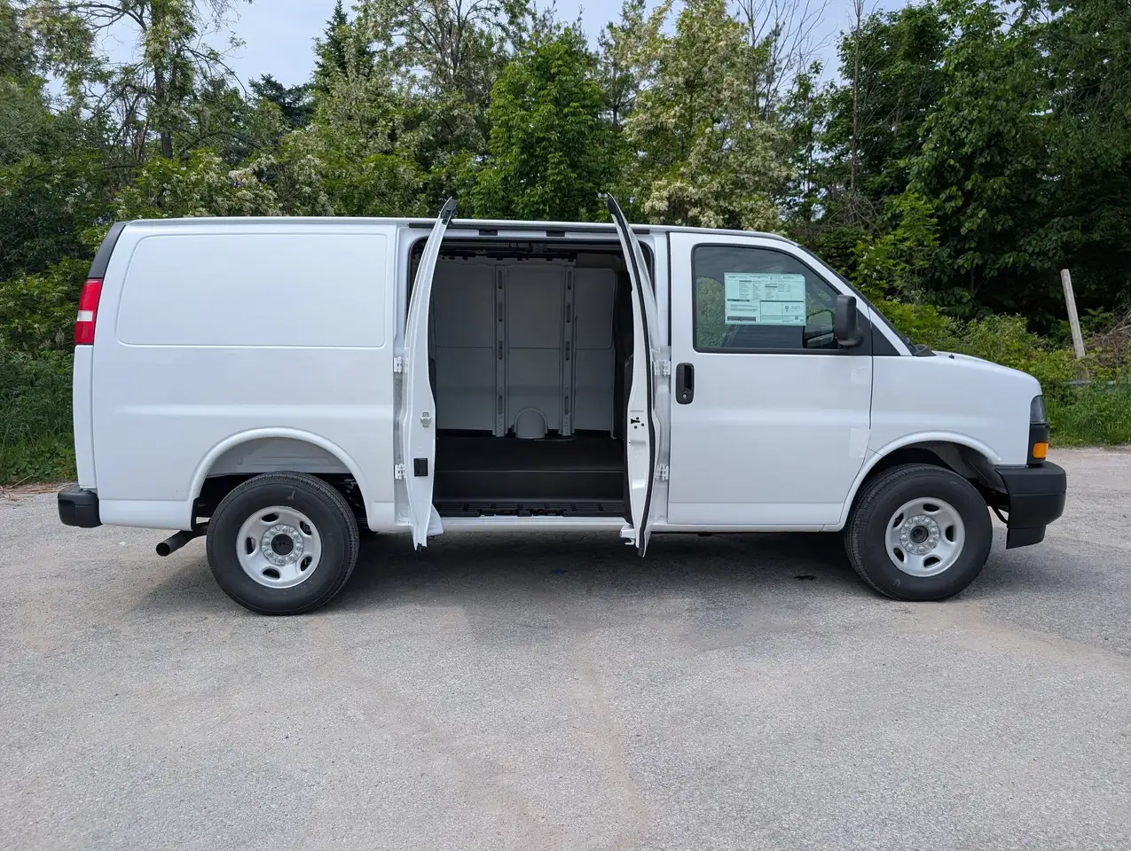 Chevrolet Express 2500 снимка Chevrolet Express 2500