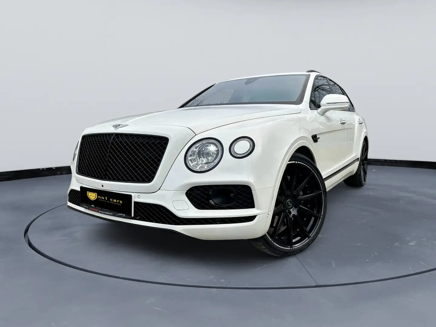 Bentley Bentayga W12 Bianco - 1