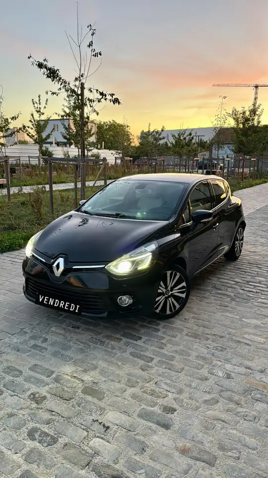 Renault Clio IV dCi 90 Energy Initiale Paris