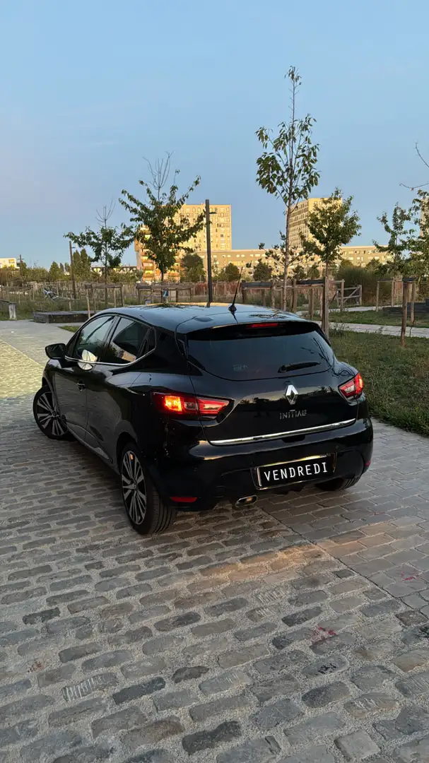 Renault Clio IV dCi 90 Energy Initiale Paris - 2