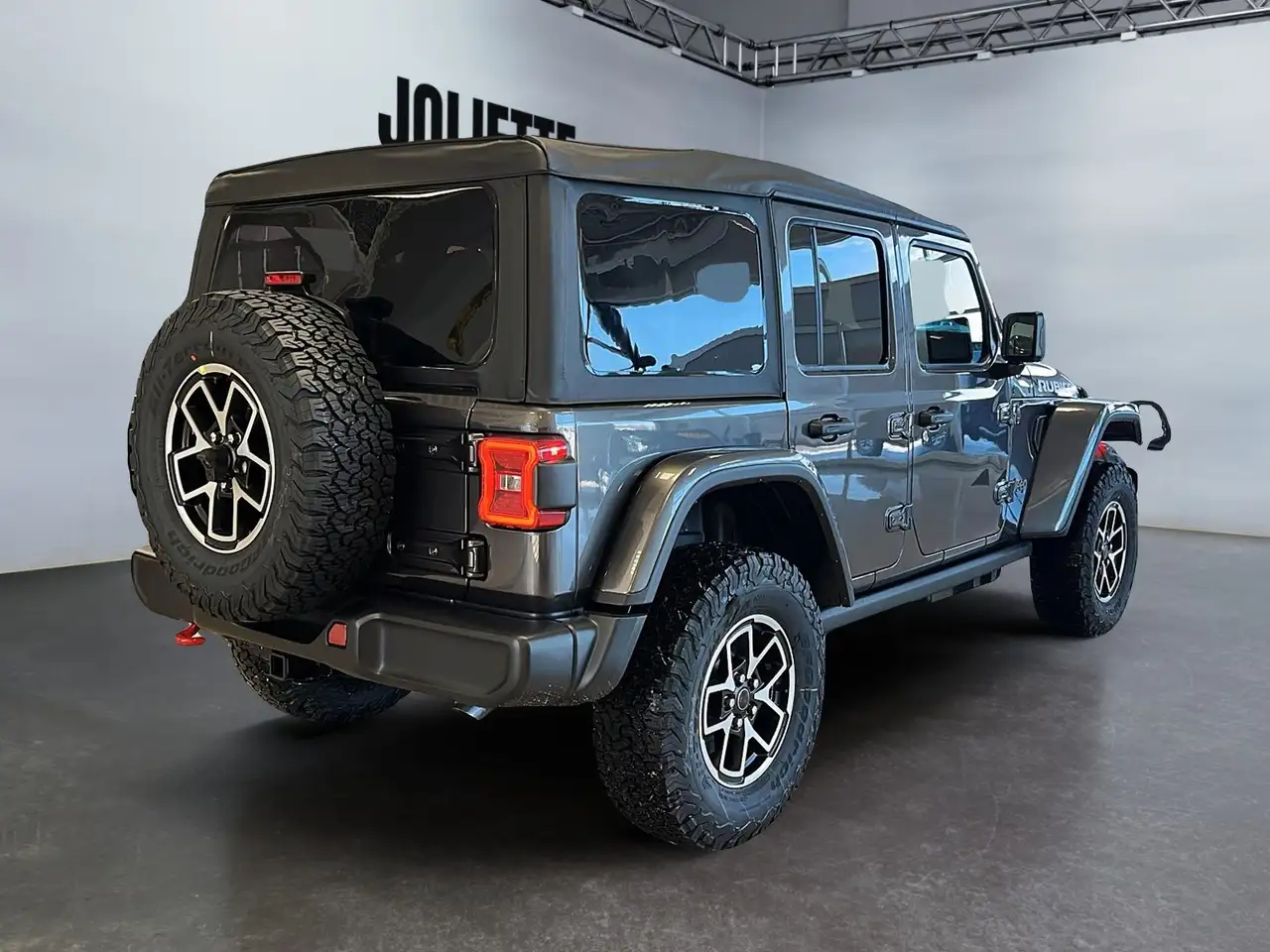 Jeep Wrangler снимка Jeep Wrangler