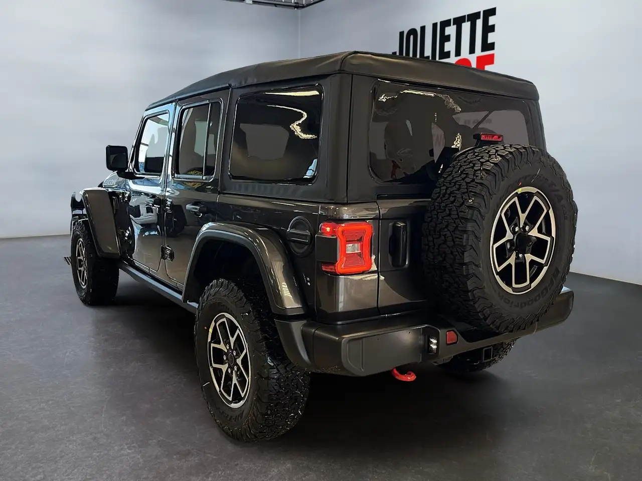 Jeep Wrangler снимка Jeep Wrangler