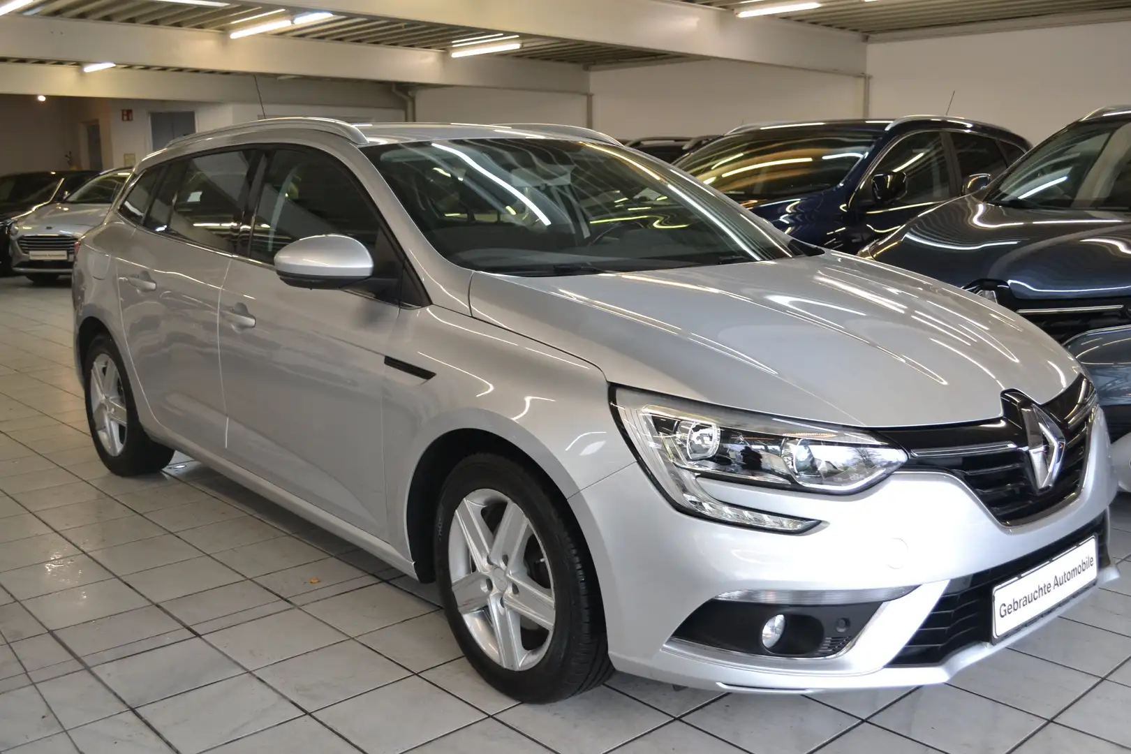 Renault Megane 1.5 DCi Business Edition CO²-103g*NAVI* Silber - 2