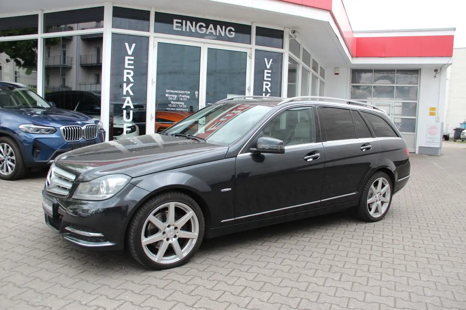 Mercedes-Benz C 300 C -Klasse T-Modell C 300 T CDI 4Matic Schwarz - 1