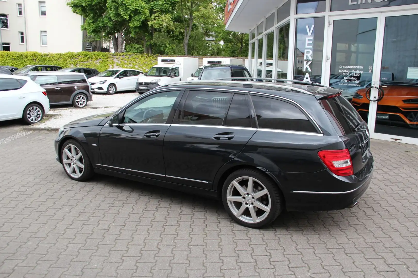 Mercedes-Benz C 300 C -Klasse T-Modell C 300 T CDI 4Matic Schwarz - 2