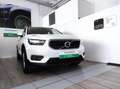 Volvo XC40 (2017-->) - XC40 D3 Geartronic Momentum Weiß - thumbnail 1