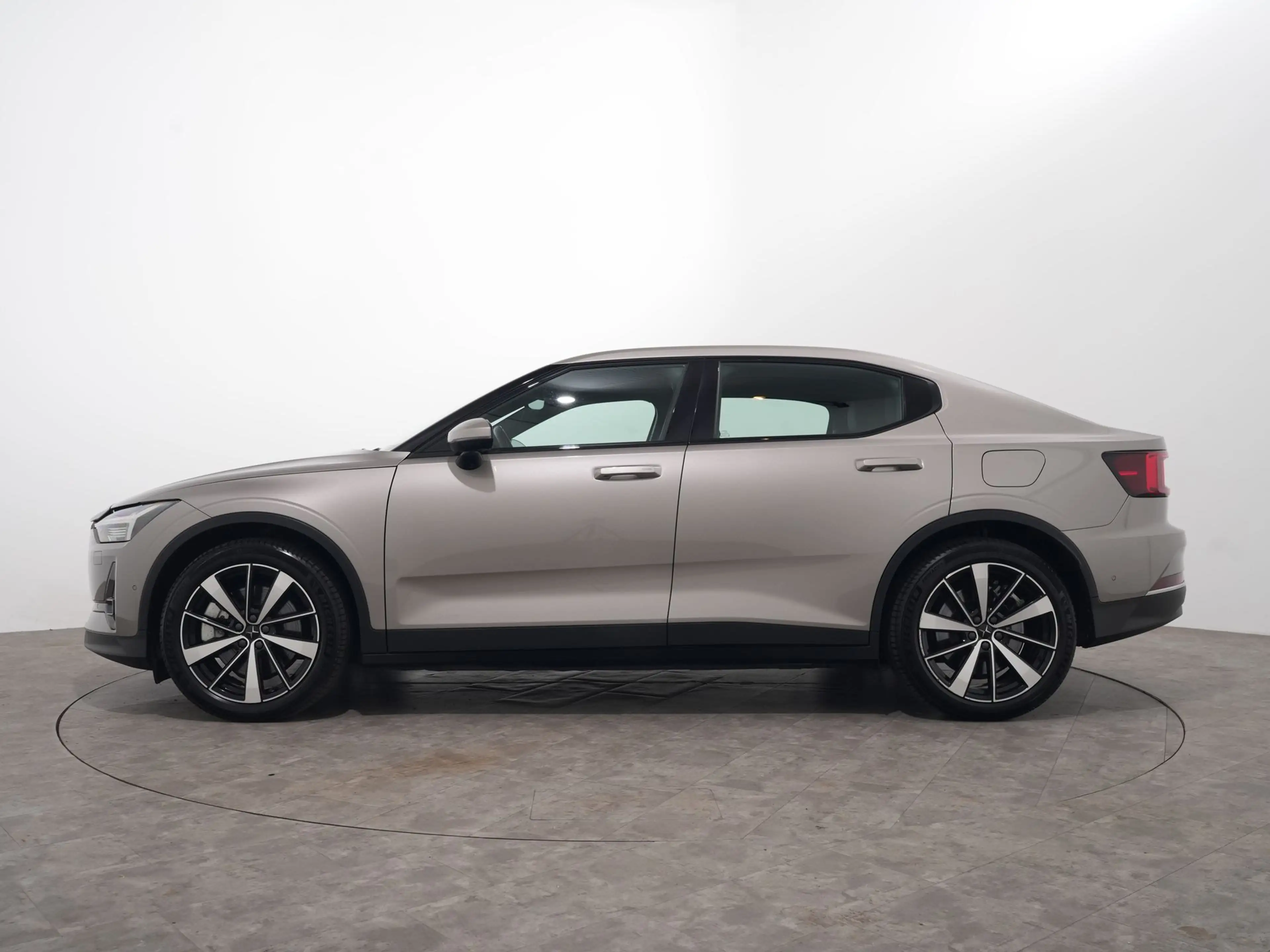 Polestar 2 LONG RANGE DUAL MOTOR PILOT PLUS 92% SOH | Trekhaa — photo 6