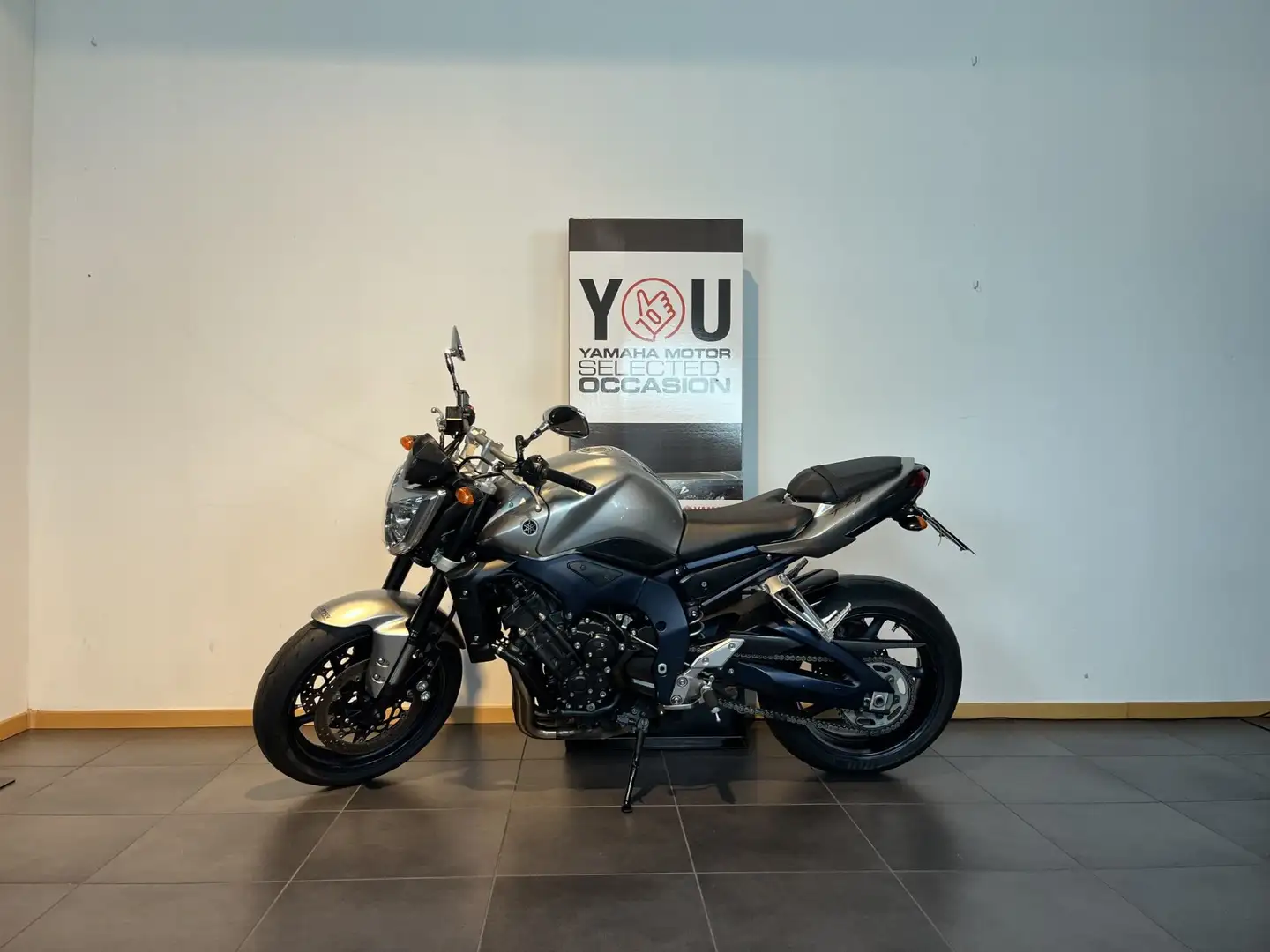 Yamaha FZ 1 - 1