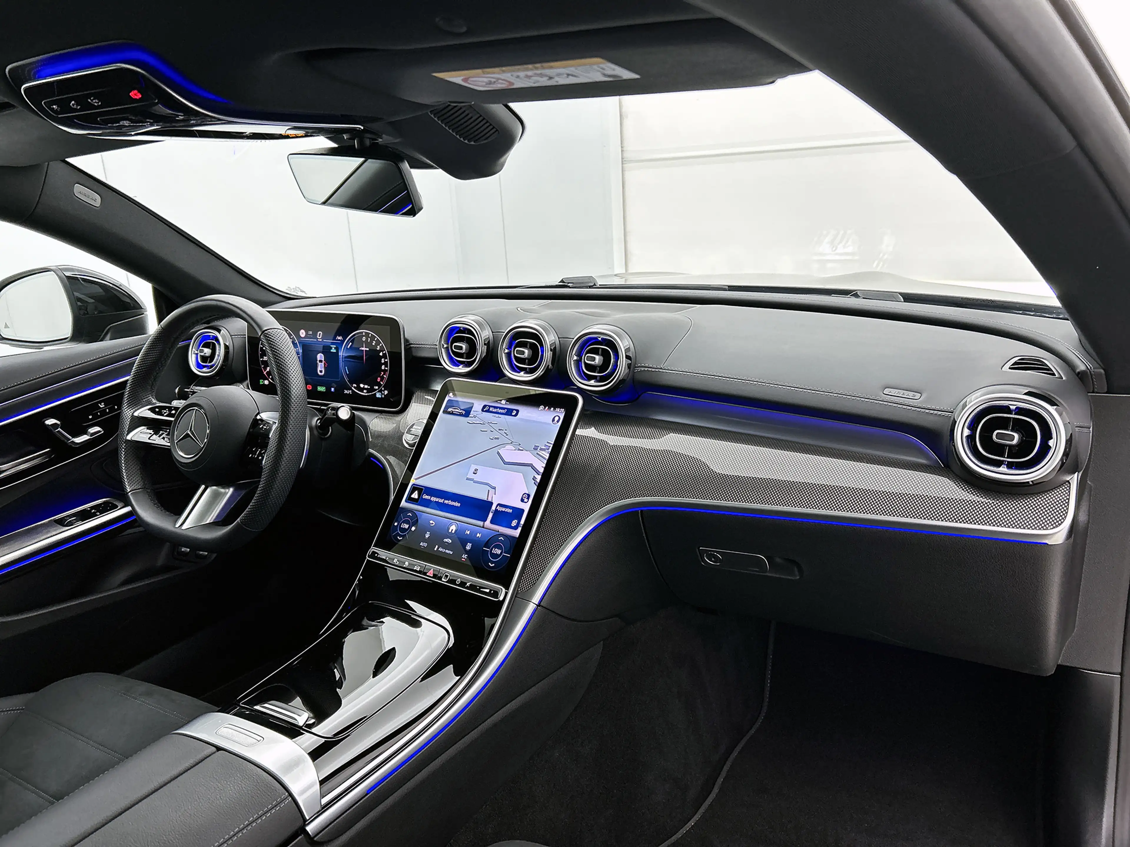 Mercedes-Benz CLE 300 Coupé e AMG Plug-In Hybride Edition AMG-Line | Nig — photo 6