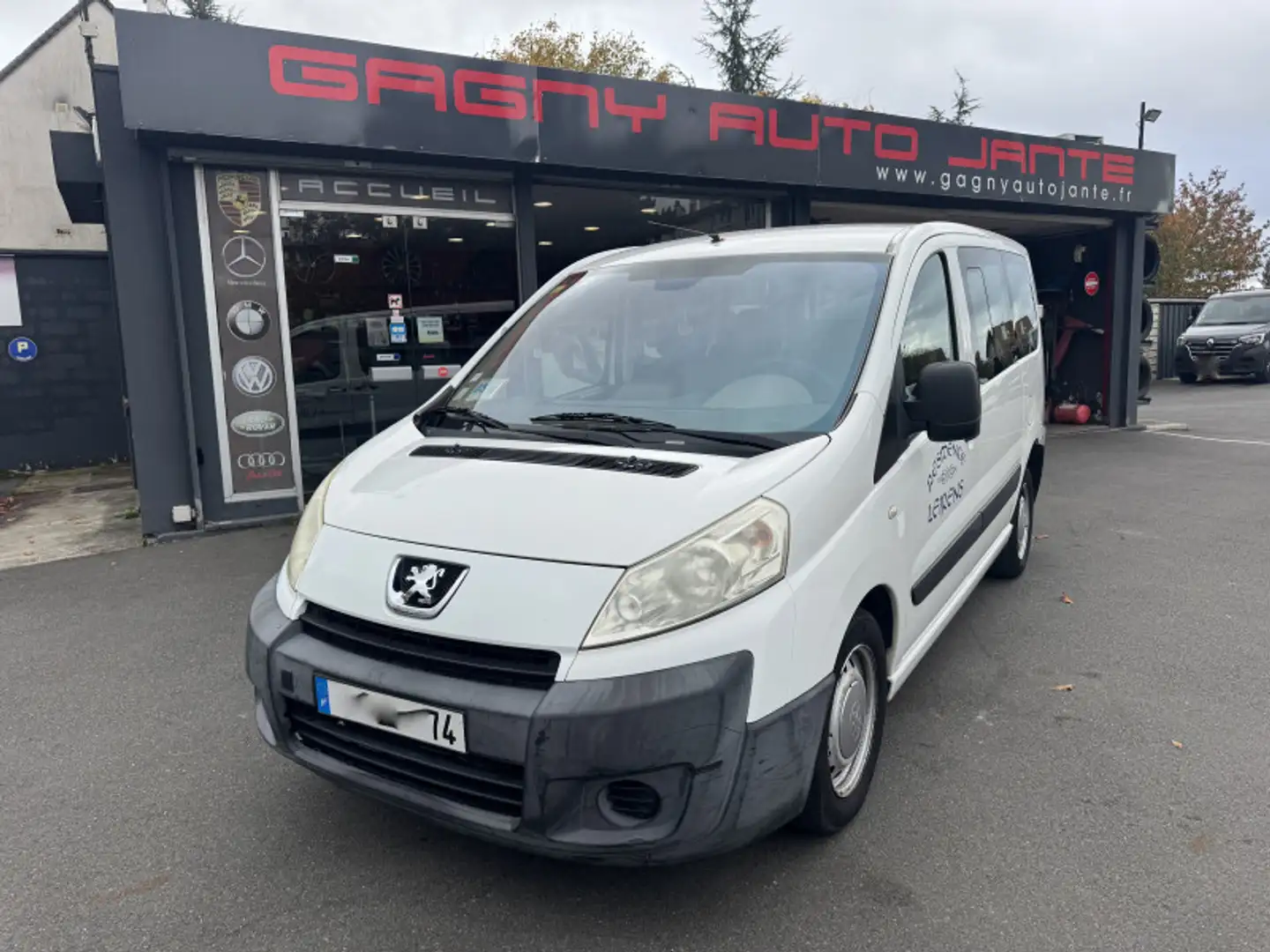 Peugeot Expert 1.6 HDI90 CONFORT COURT 9 PLACES 1ERE MAIN Blanc - 1