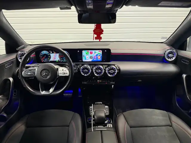 Mercedes-Benz Cla view 2