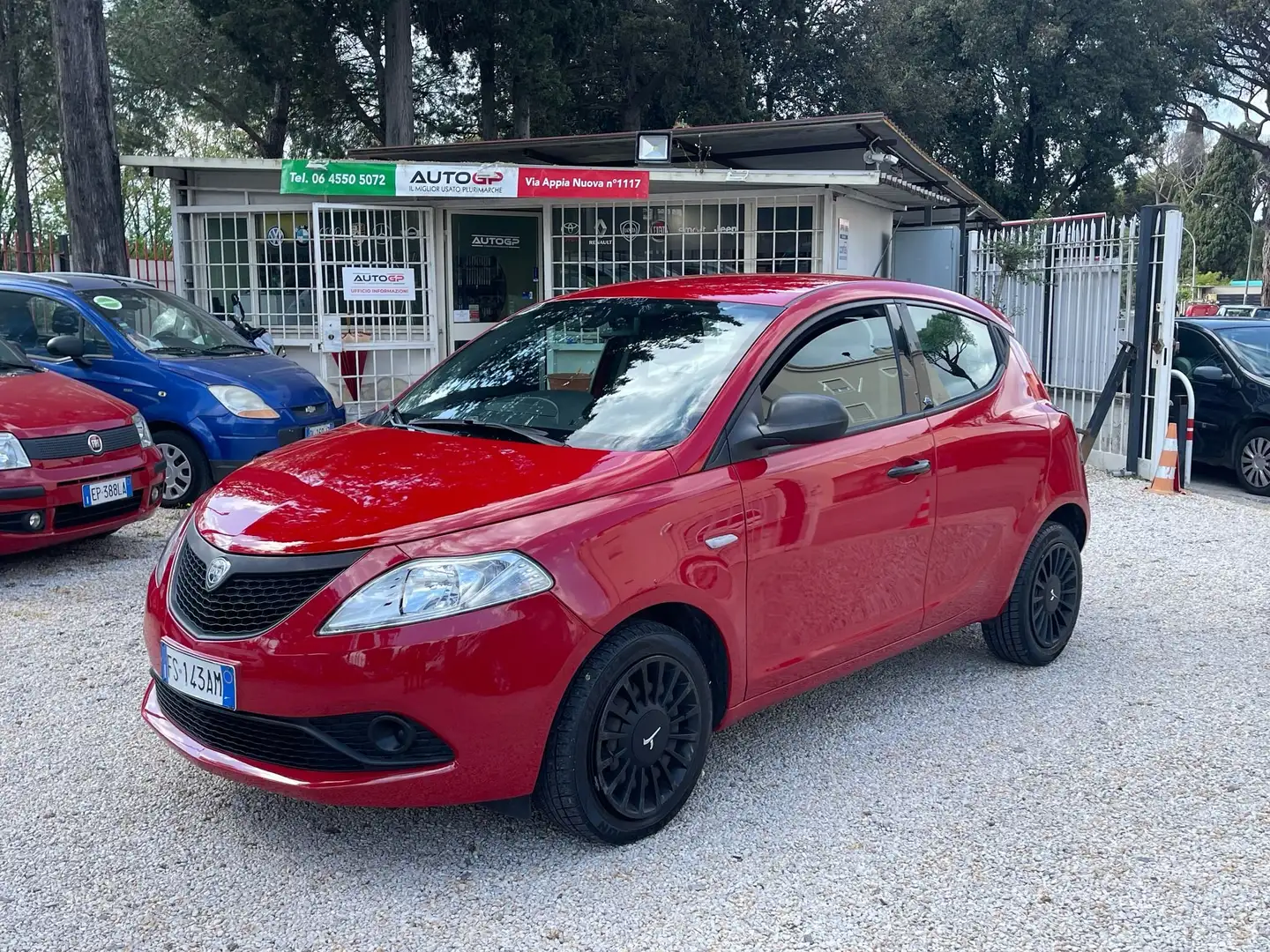 Lancia Ypsilon Ypsilon 1.2 NEOPATENTATI, PREZZO REALE Rosso - 1