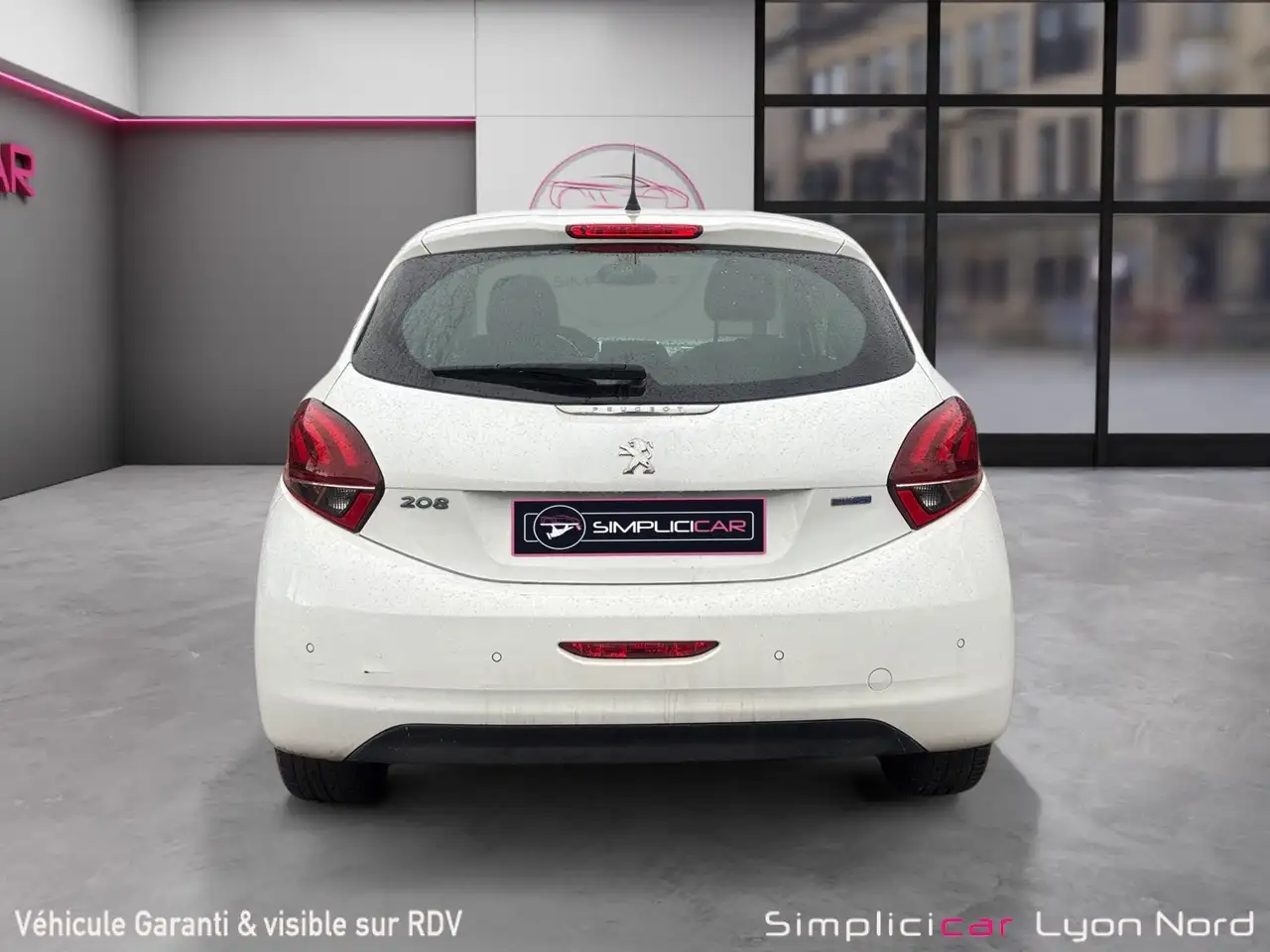 Peugeot 208 208 — photo 7