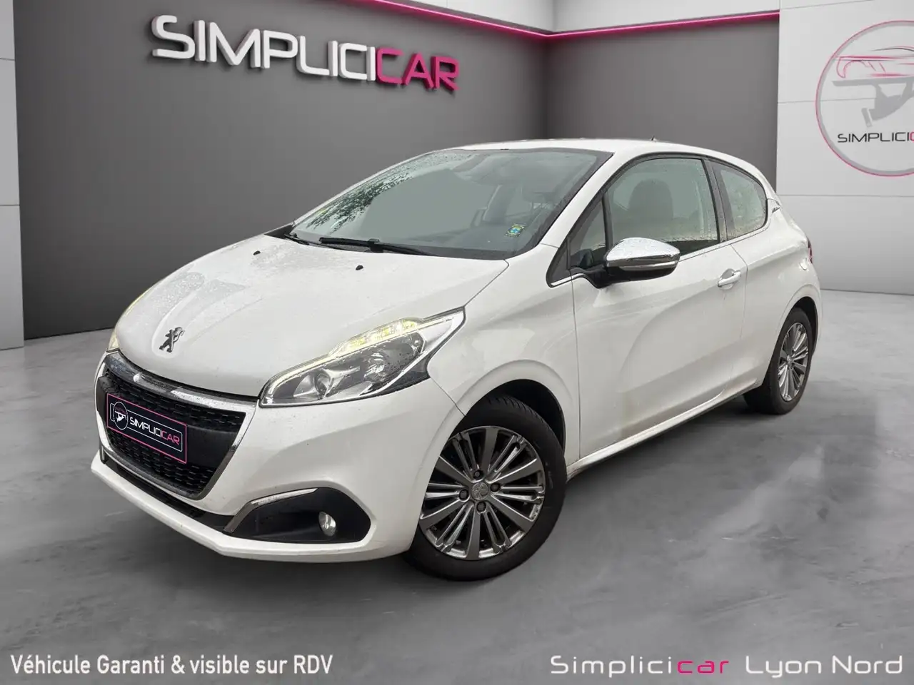 Peugeot 208 208 — photo 4